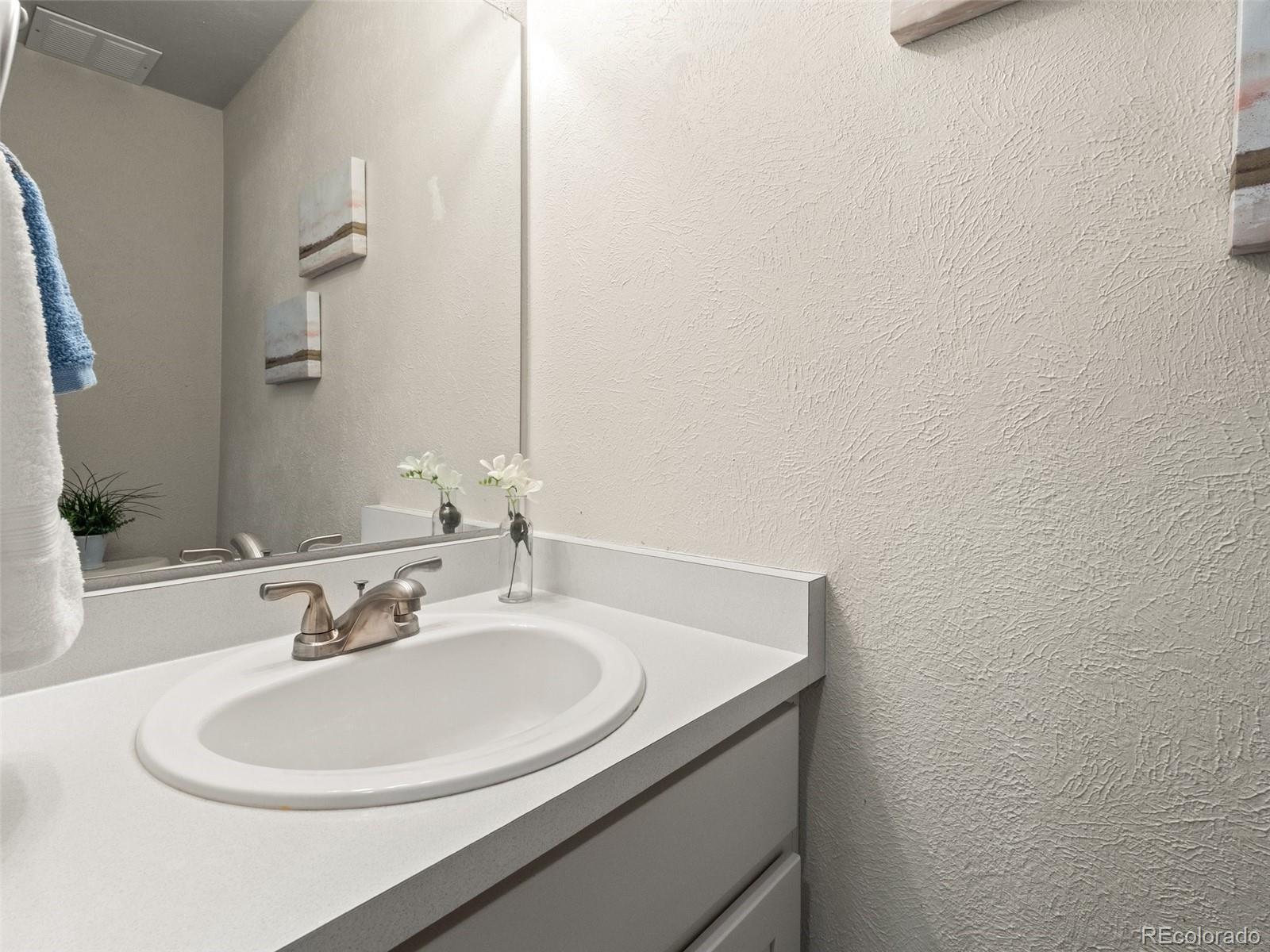MLS Image #22 for 10415  owens circle,broomfield, Colorado