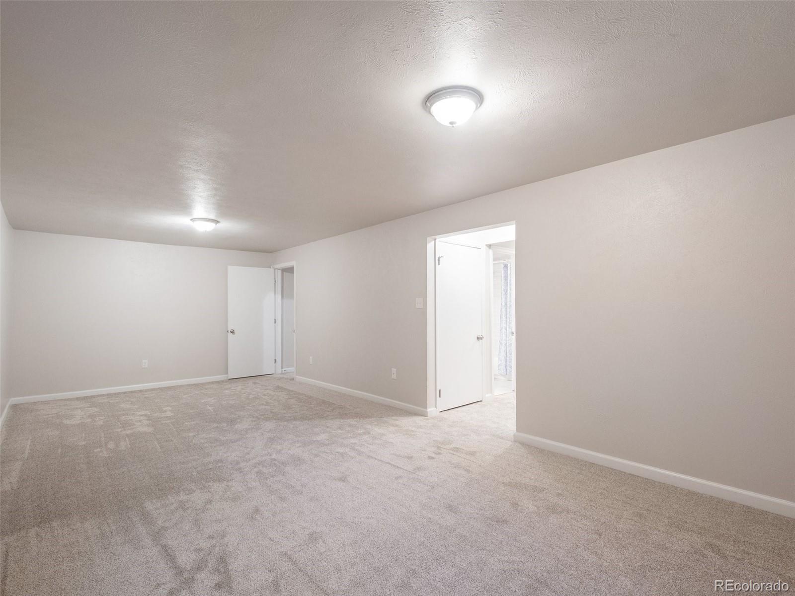MLS Image #23 for 10415  owens circle,broomfield, Colorado