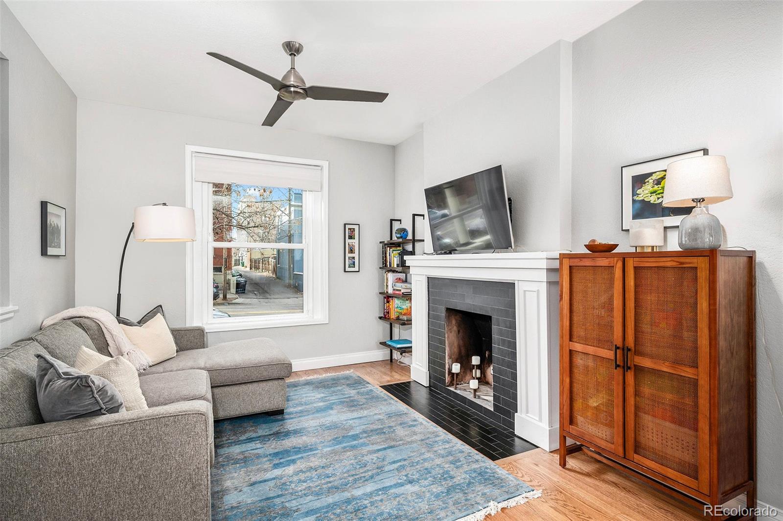 MLS Image #7 for 821 e 22nd avenue,denver, Colorado