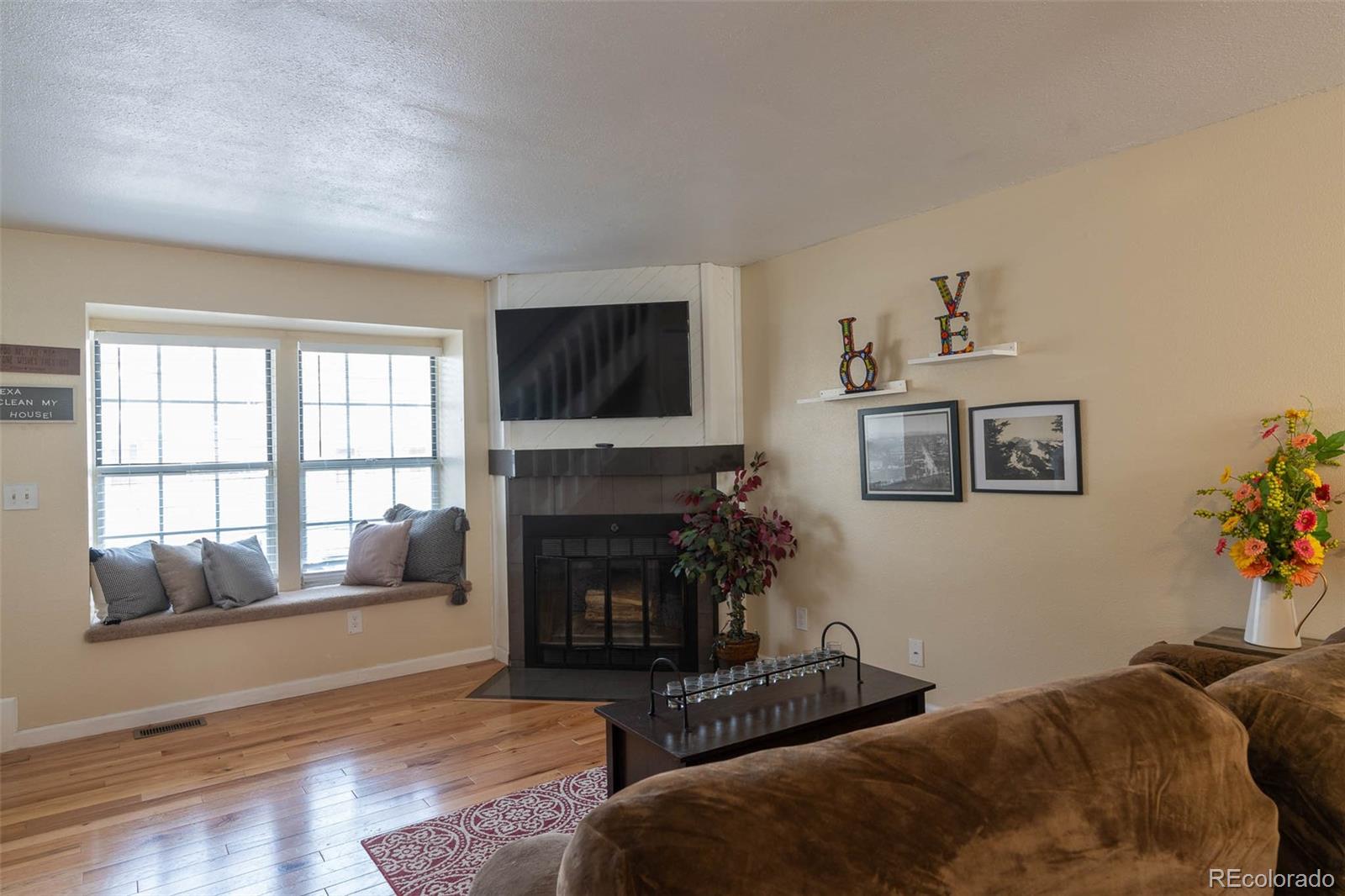 MLS Image #4 for 1148 s ventura circle,aurora, Colorado