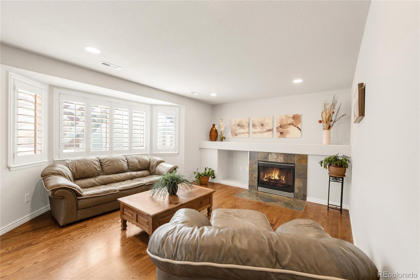 MLS Image #11 for 2136  santa fe drive,longmont, Colorado