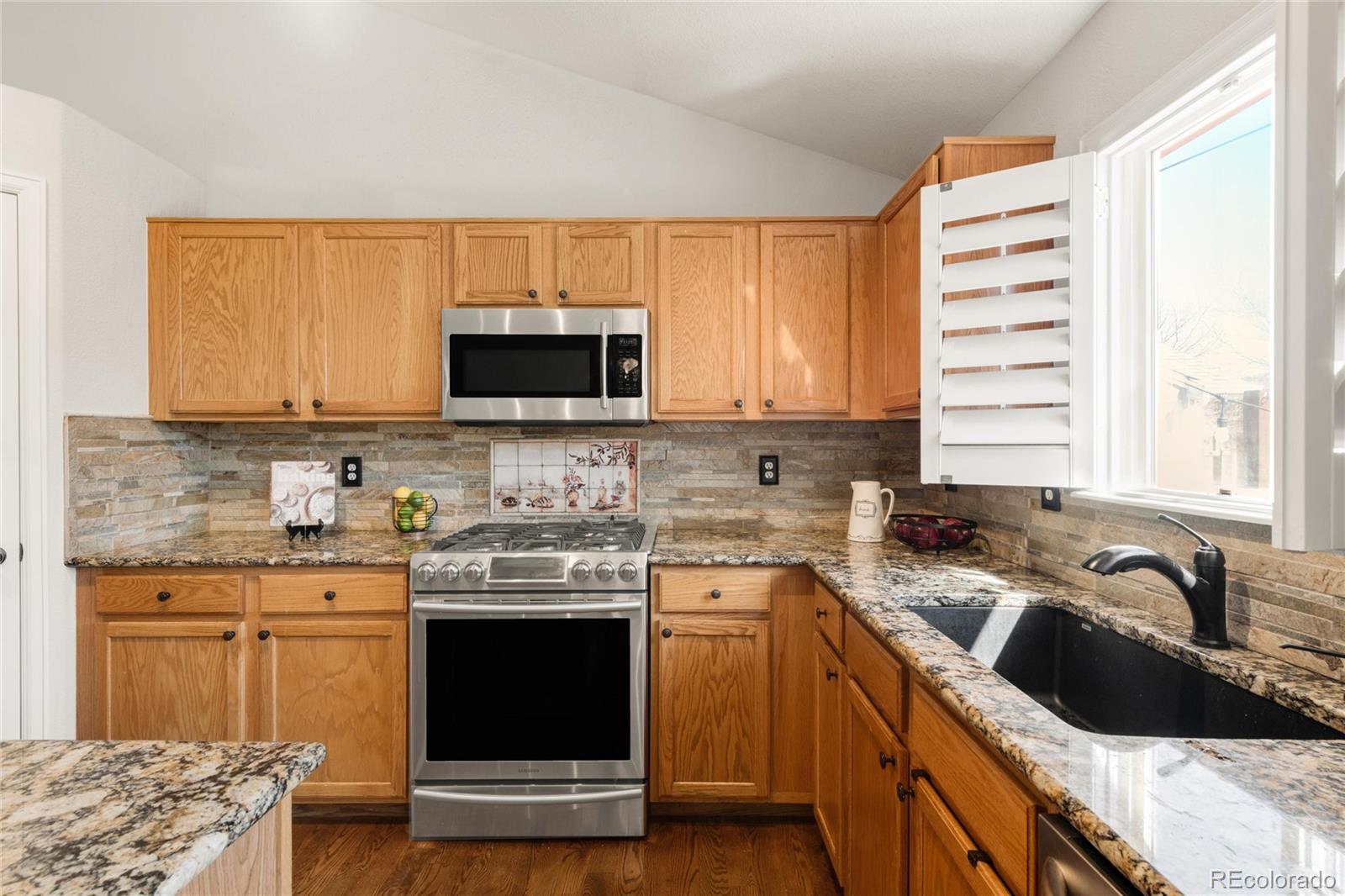 MLS Image #7 for 2136  santa fe drive,longmont, Colorado