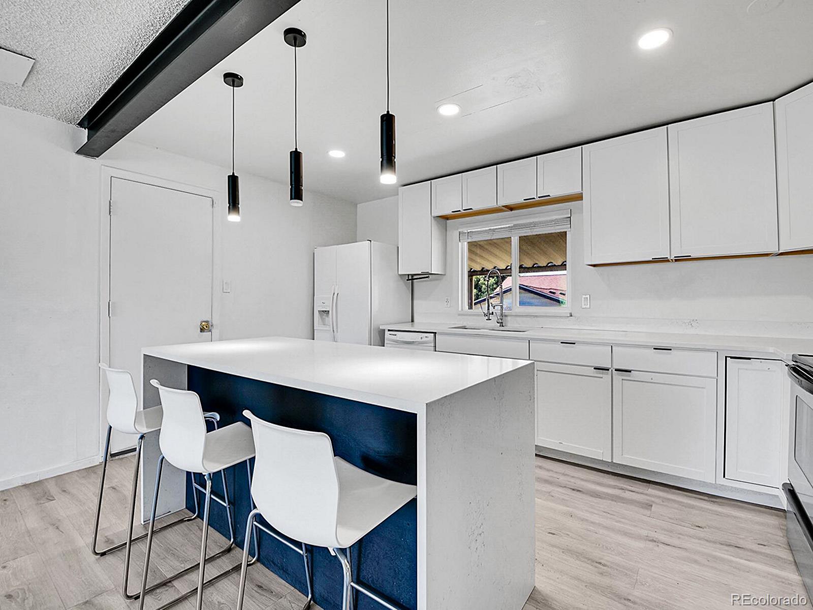 MLS Image #12 for 580 w 78th place,denver, Colorado