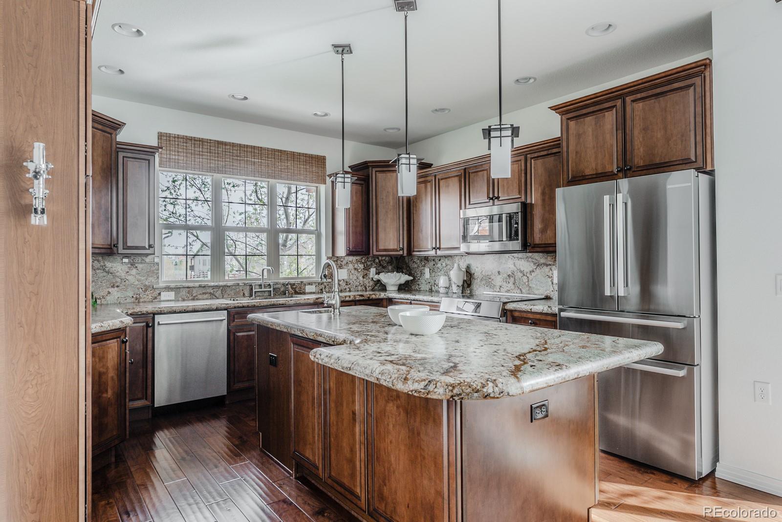 MLS Image #3 for 869  bluestem lane,louisville, Colorado