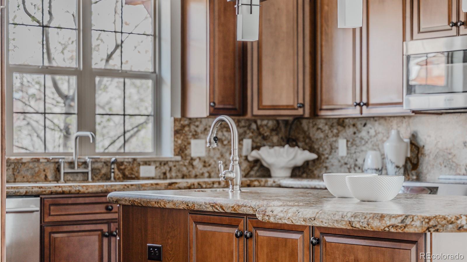 MLS Image #5 for 869  bluestem lane,louisville, Colorado