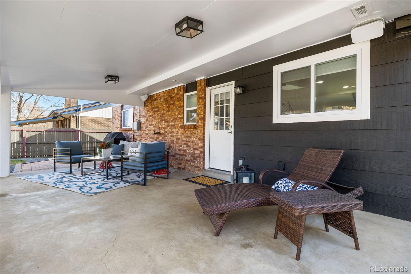 MLS Image #27 for 1835 s poplar street,denver, Colorado