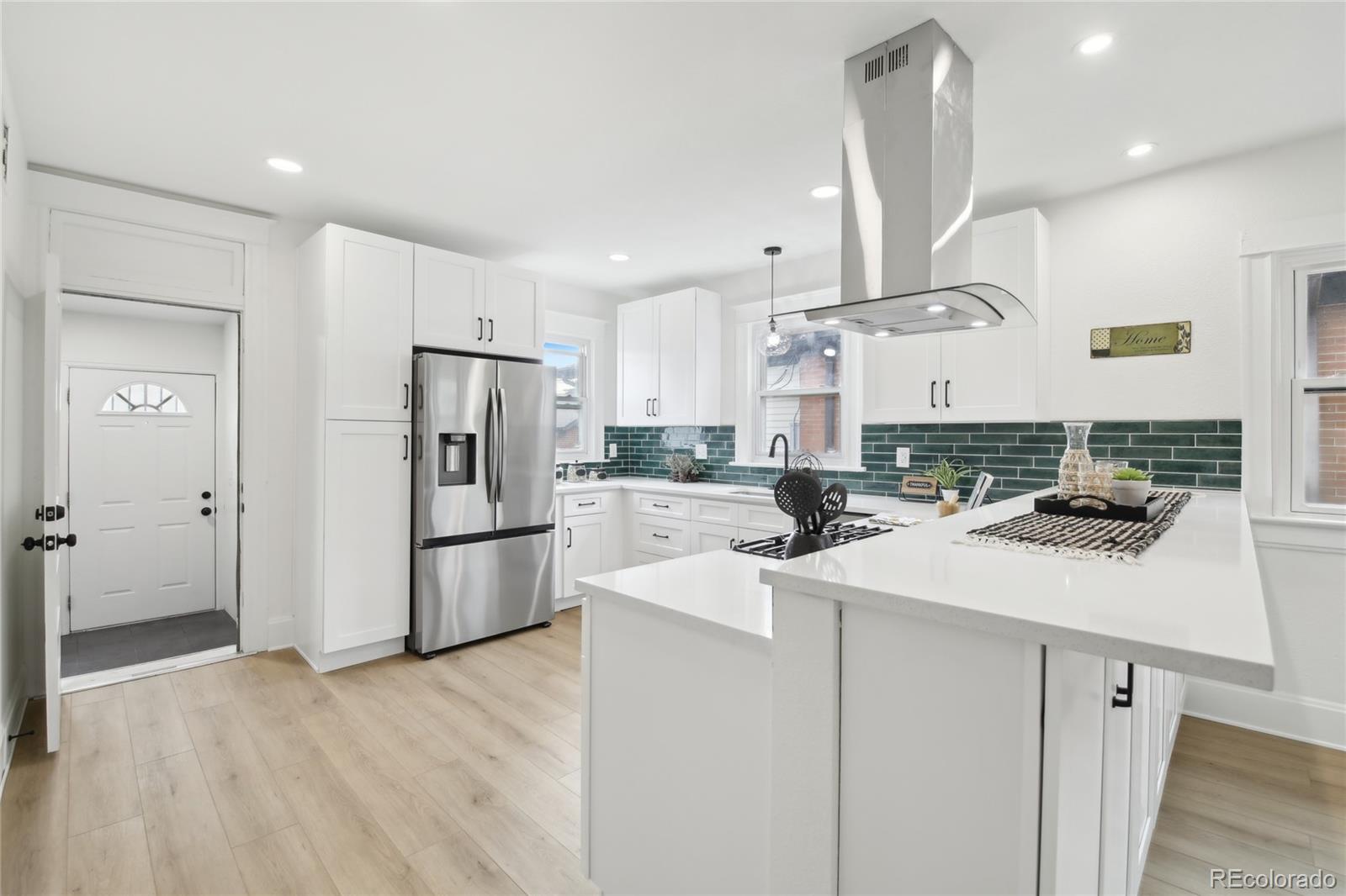 MLS Image #10 for 3116 n race street,denver, Colorado