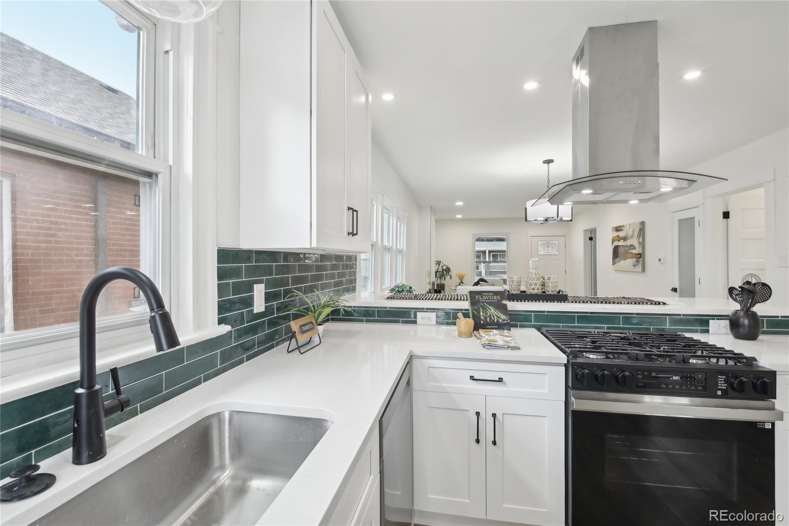 MLS Image #12 for 3116 n race street,denver, Colorado