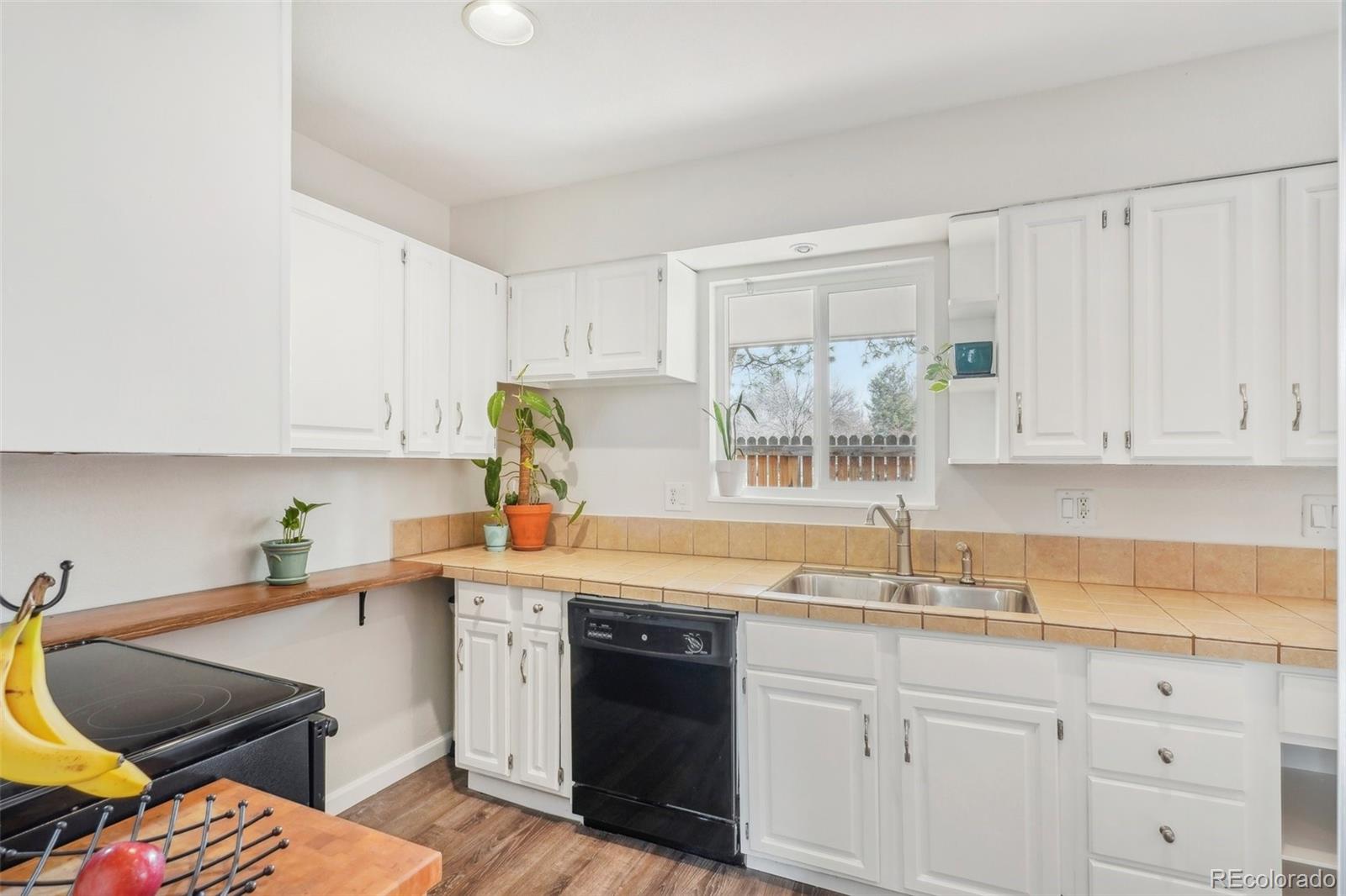 MLS Image #15 for 6034 s spotswood street,littleton, Colorado