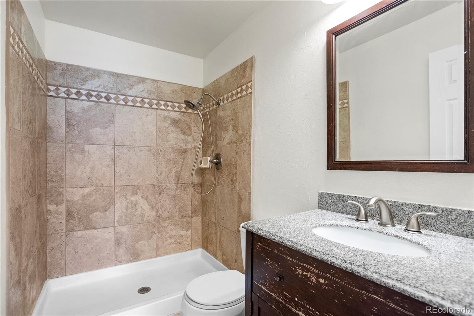 MLS Image #18 for 3512 s kittredge street,aurora, Colorado