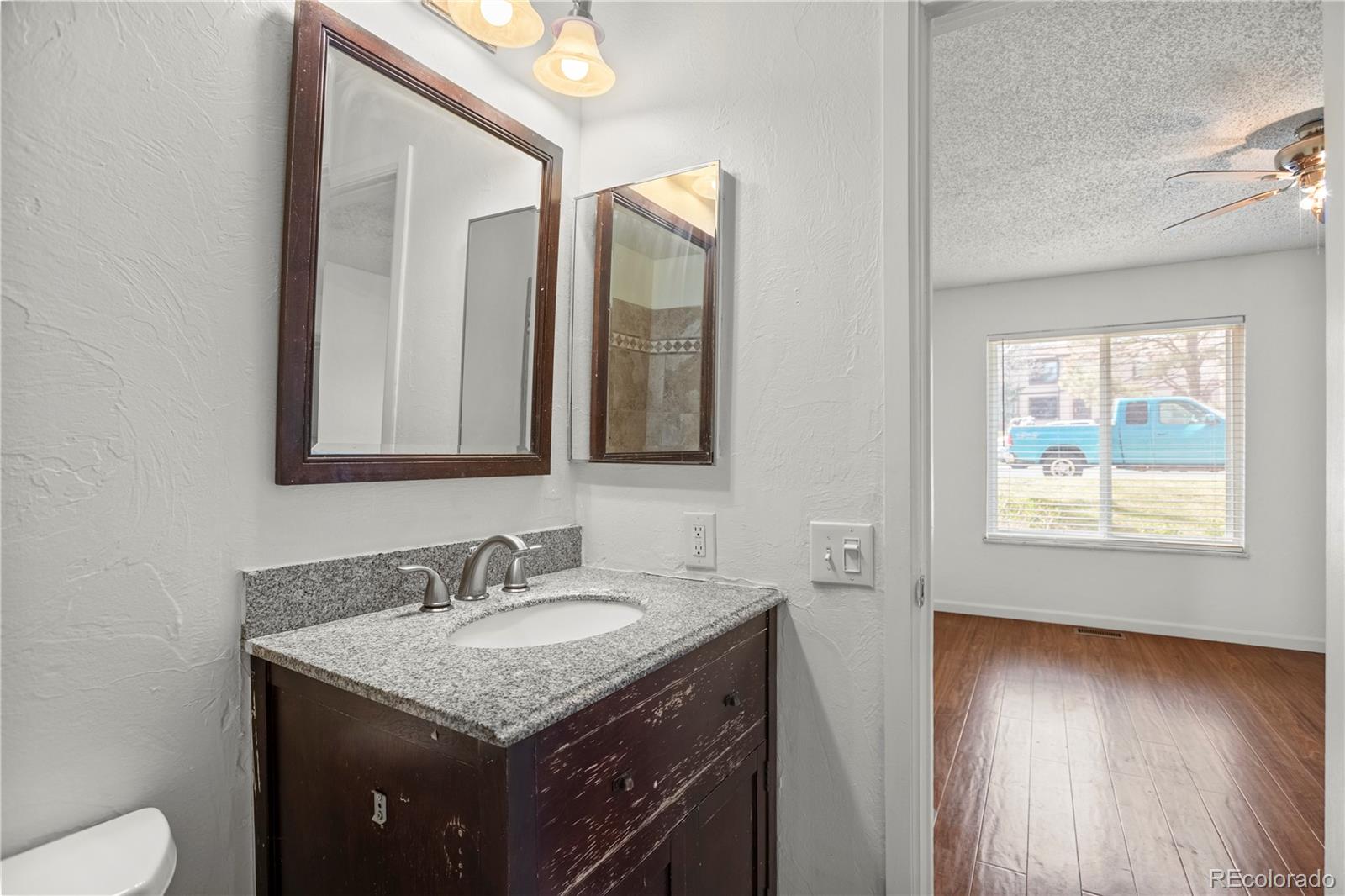 MLS Image #19 for 3512 s kittredge street,aurora, Colorado