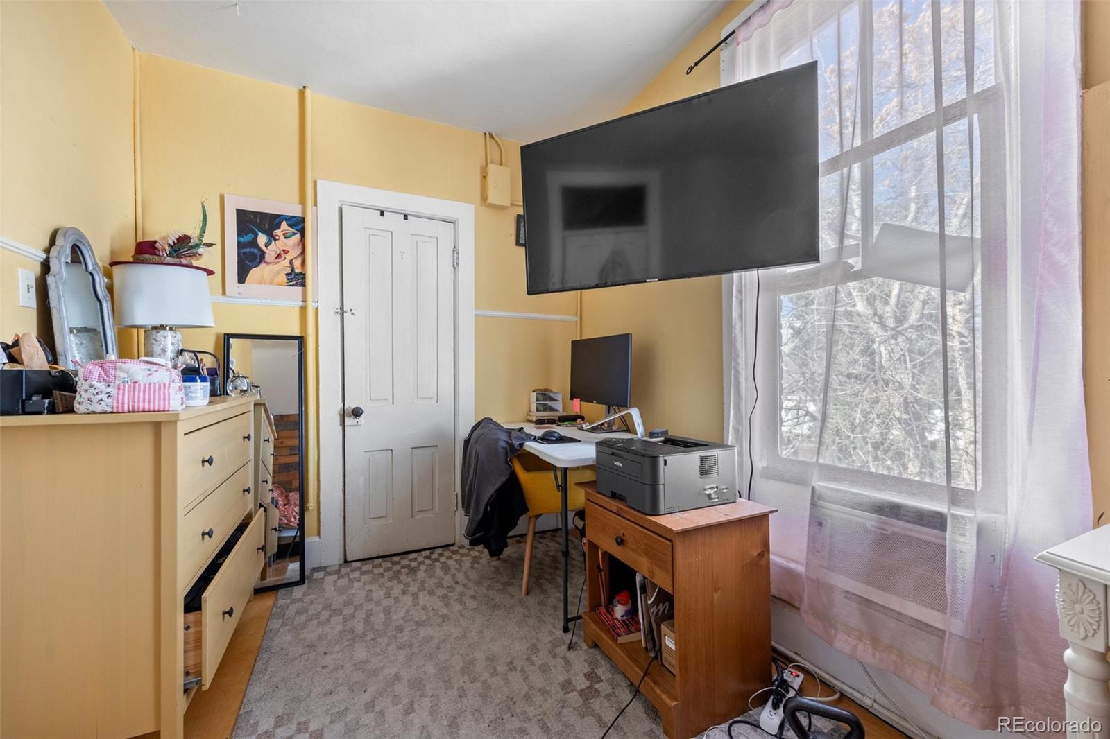 MLS Image #22 for 2563 n emerson street,denver, Colorado