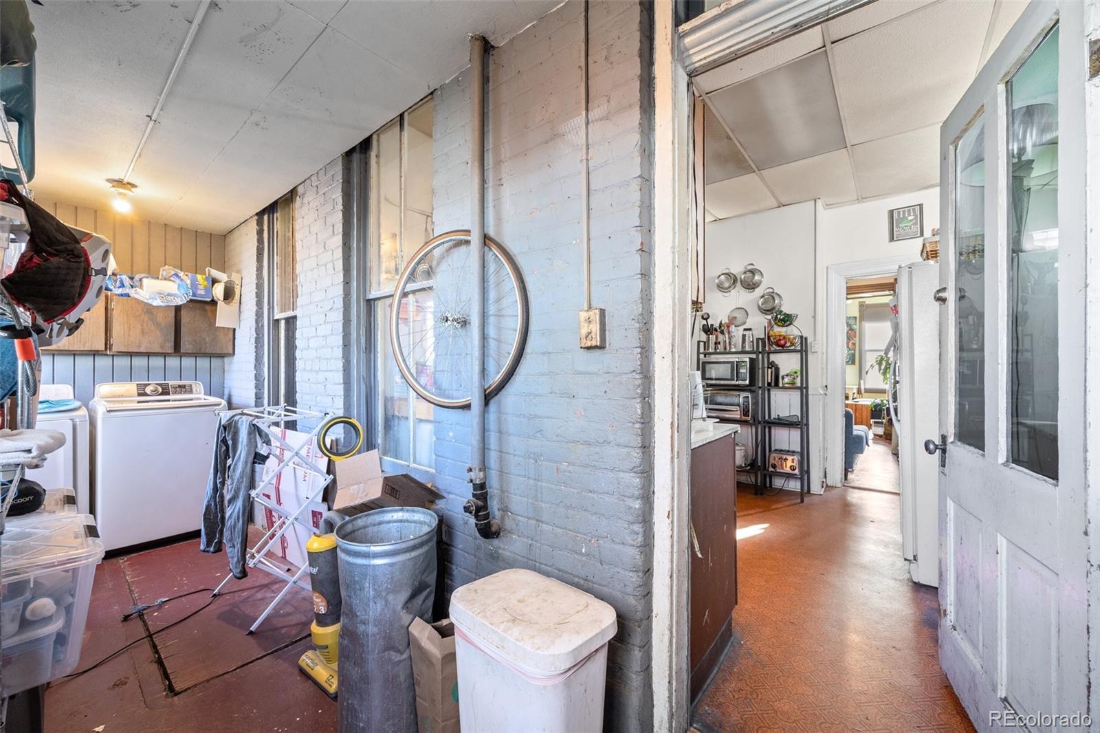 MLS Image #33 for 2563 n emerson street,denver, Colorado