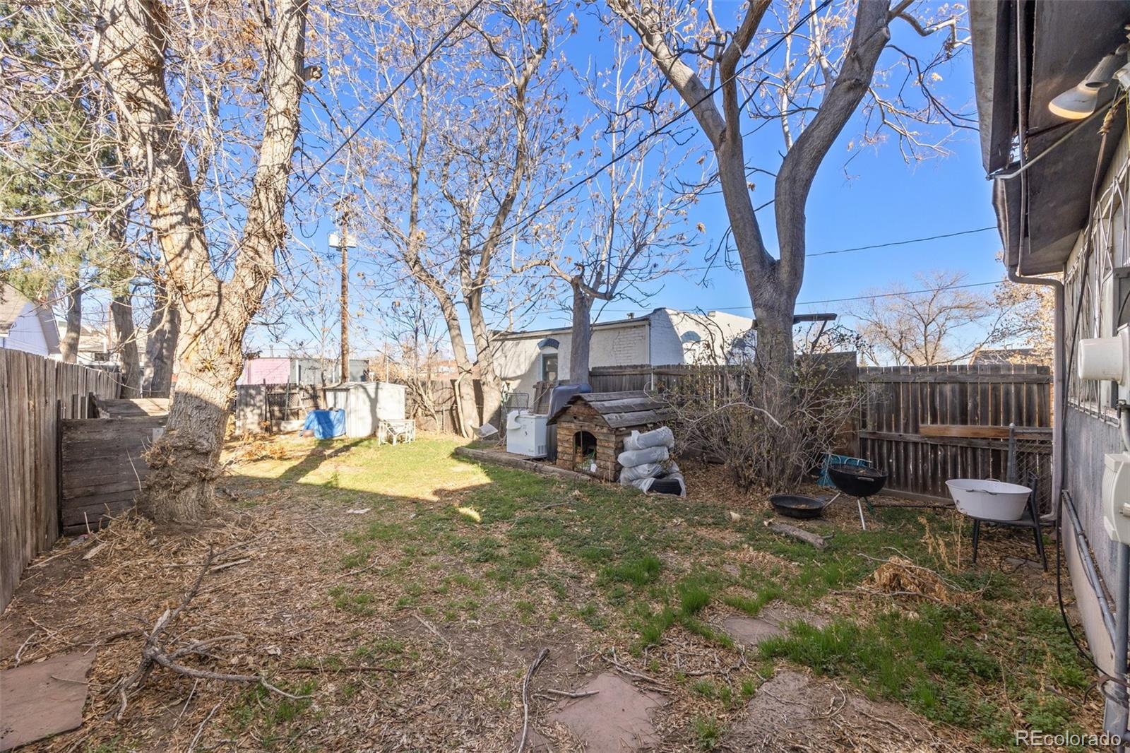 MLS Image #34 for 2563 n emerson street,denver, Colorado