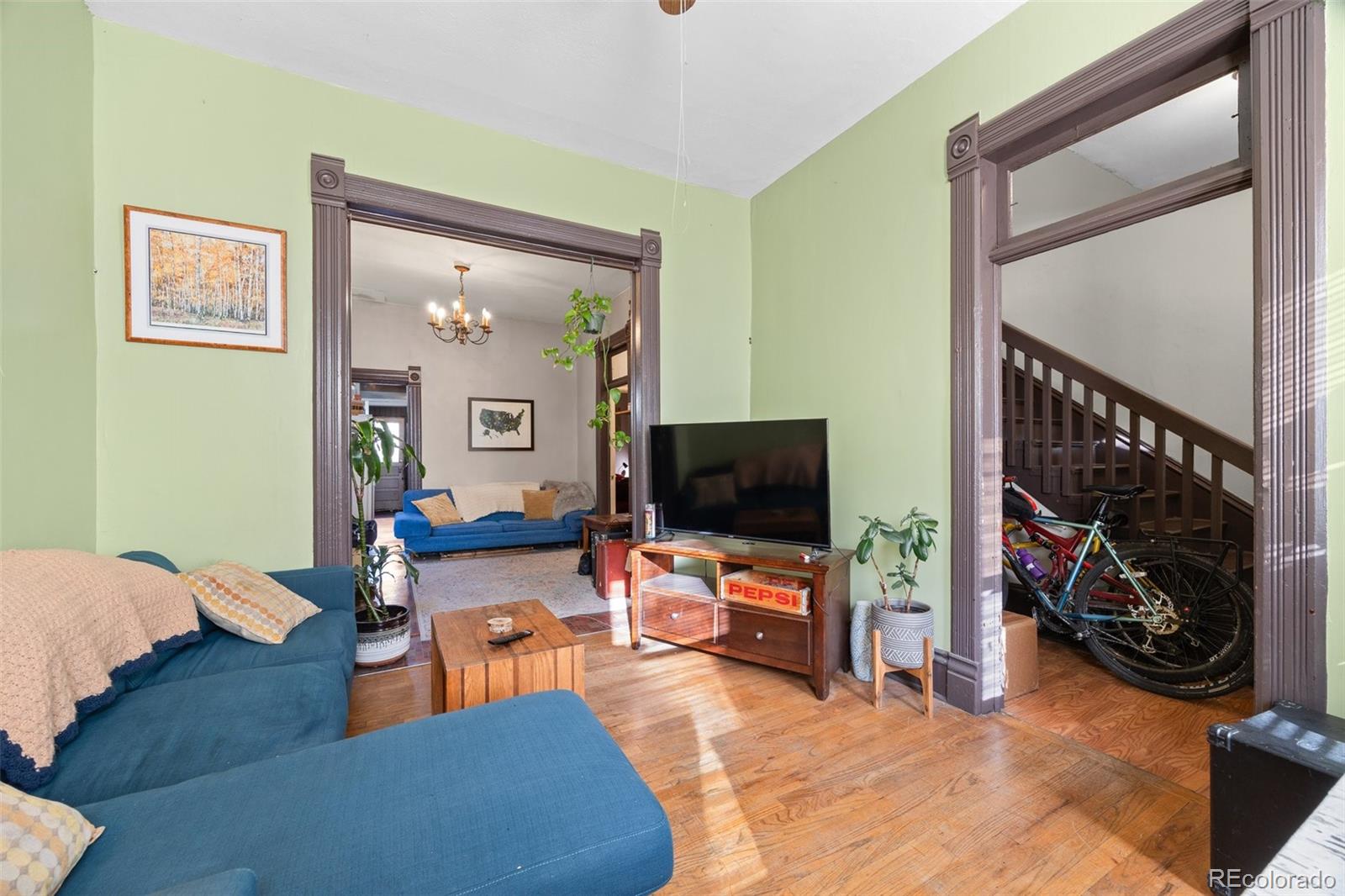 MLS Image #9 for 2563 n emerson street,denver, Colorado