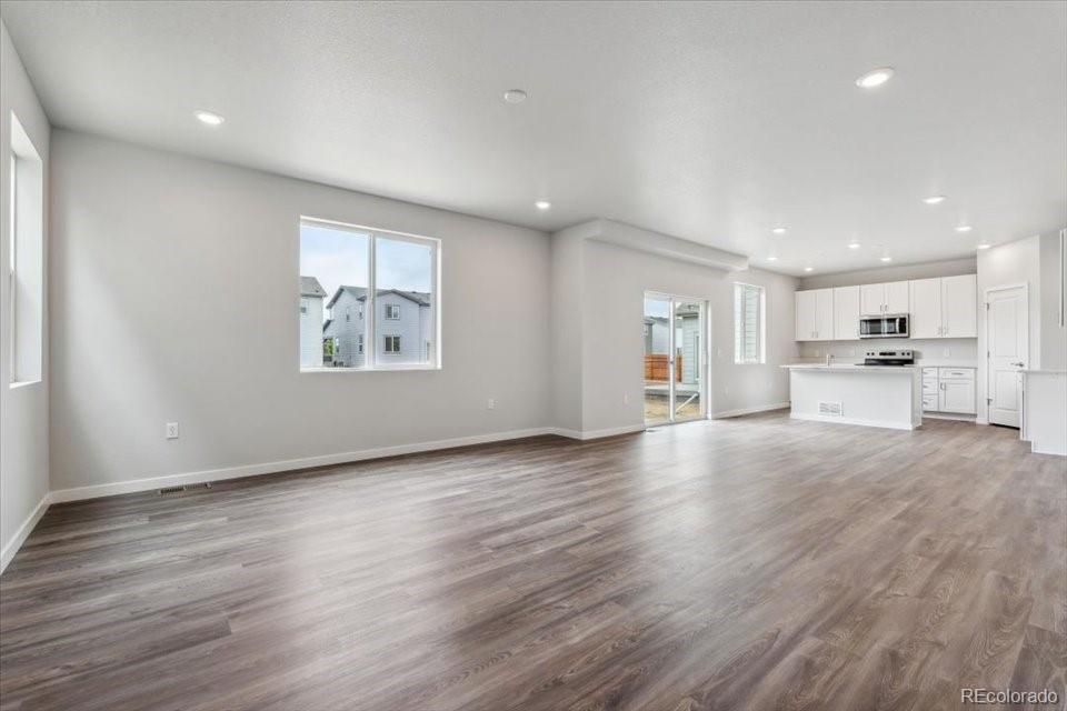 MLS Image #4 for 1416  orchard street,brighton, Colorado