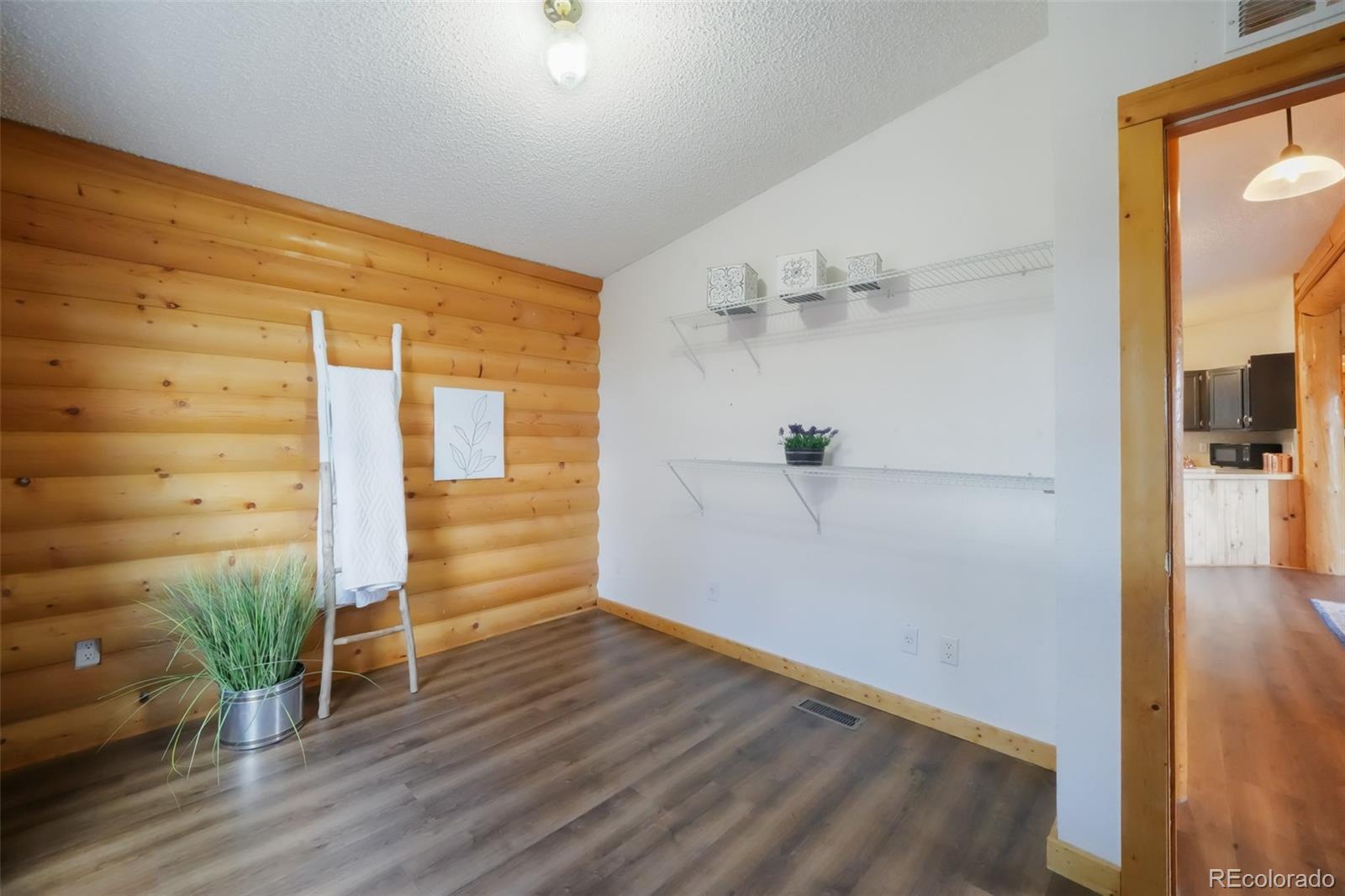MLS Image #18 for 141  navajo circle,florissant, Colorado