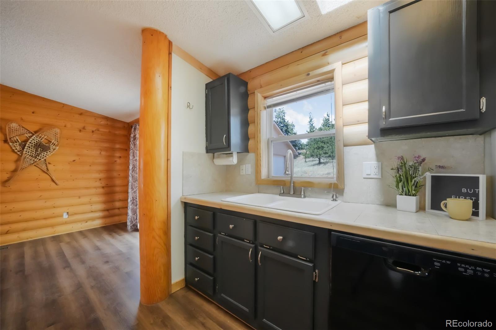 MLS Image #21 for 141  navajo circle,florissant, Colorado