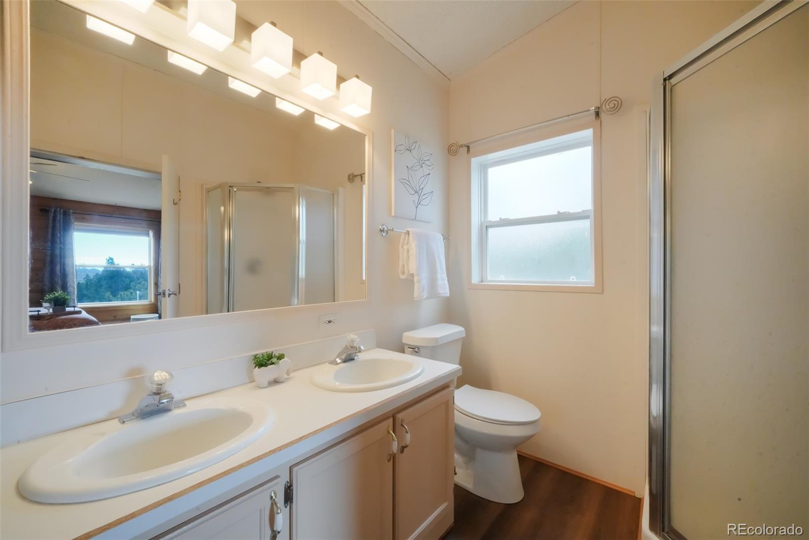 MLS Image #35 for 141  navajo circle,florissant, Colorado
