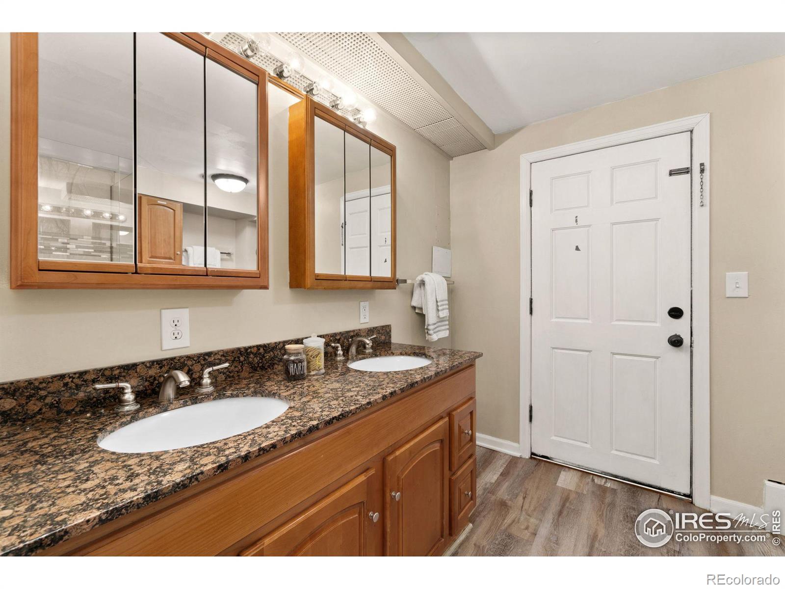 MLS Image #14 for 130 s benton street,lakewood, Colorado