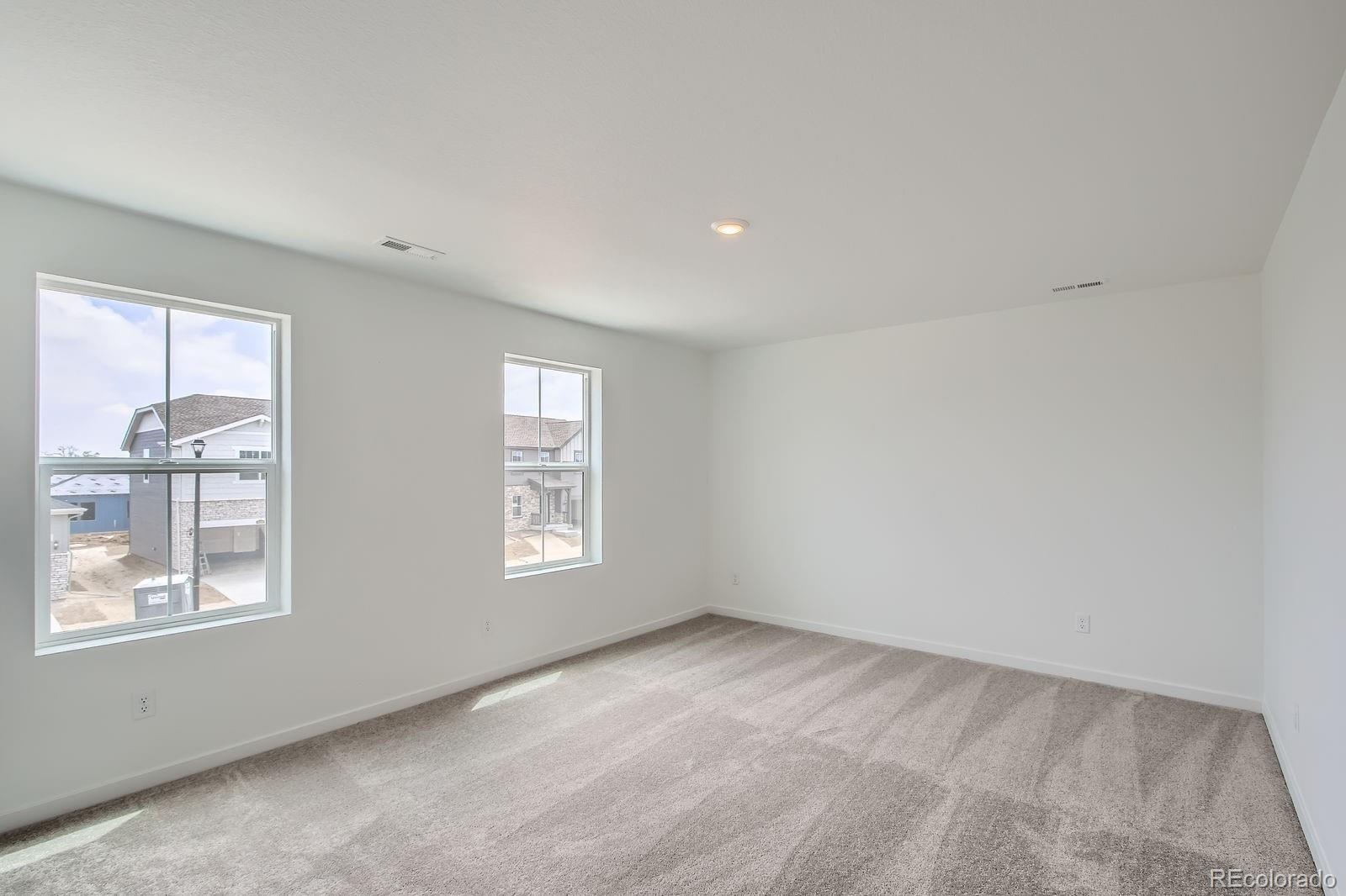 MLS Image #10 for 15285  milwaukee street,thornton, Colorado