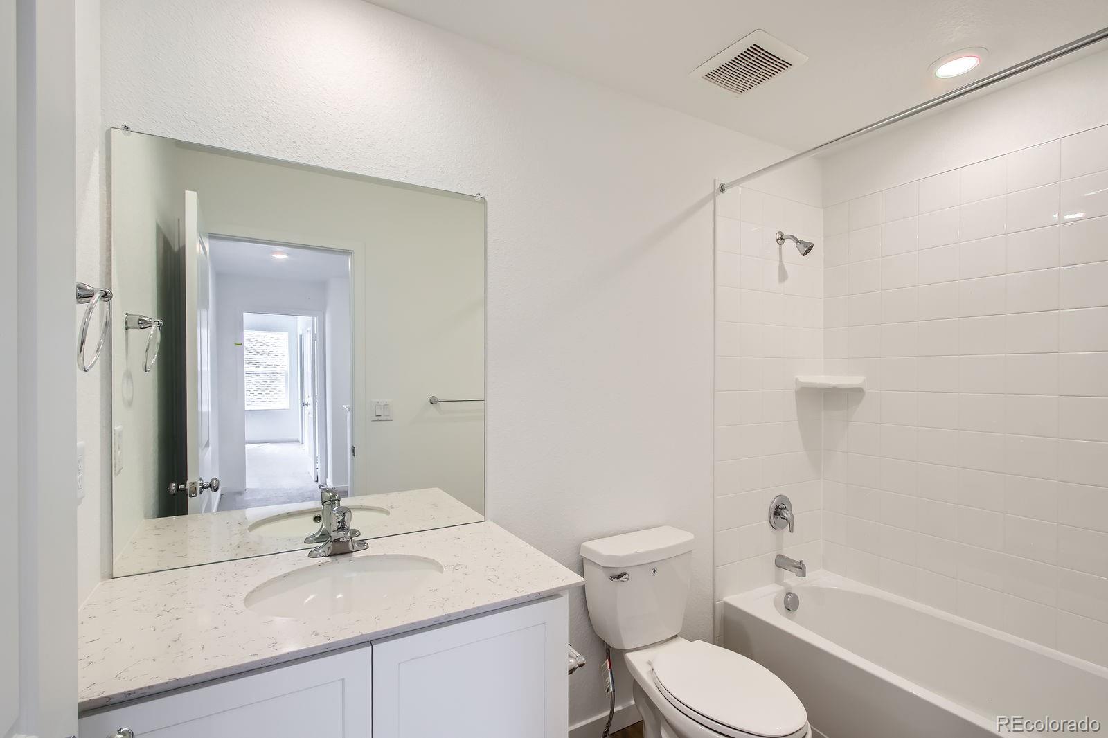 MLS Image #9 for 15285  milwaukee street,thornton, Colorado