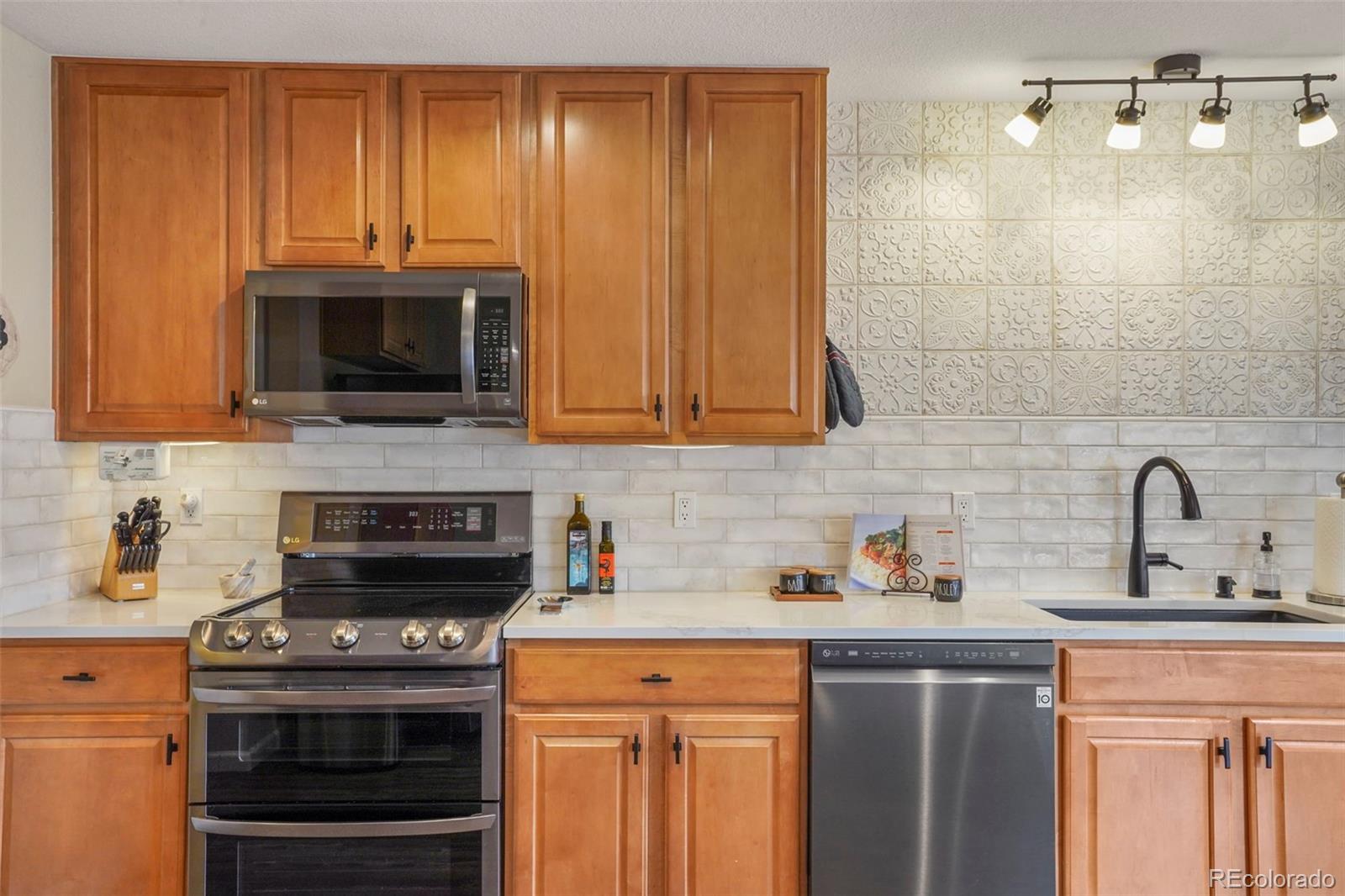 MLS Image #11 for 5671  raleigh circle,castle rock, Colorado