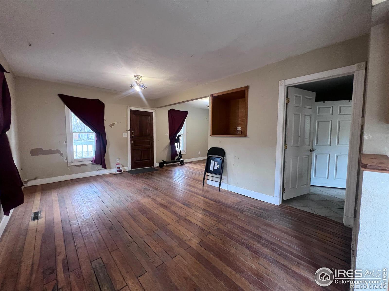 MLS Image #3 for 507 e mulberry street,fort collins, Colorado