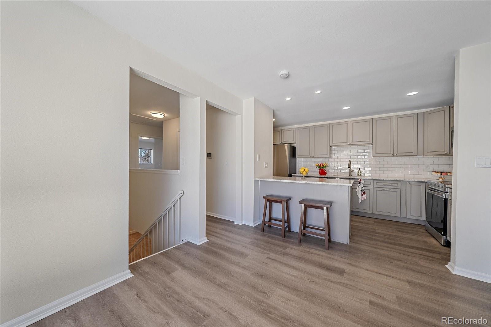 MLS Image #12 for 7220 s vine court,centennial, Colorado