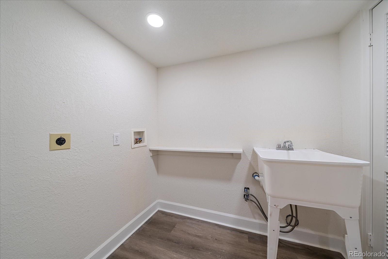 MLS Image #31 for 7220 s vine court,centennial, Colorado
