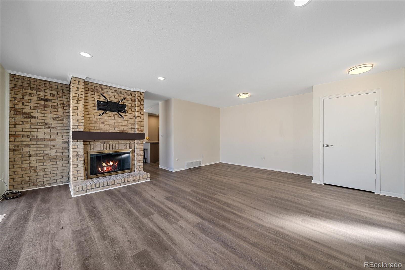 MLS Image #8 for 7220 s vine court,centennial, Colorado