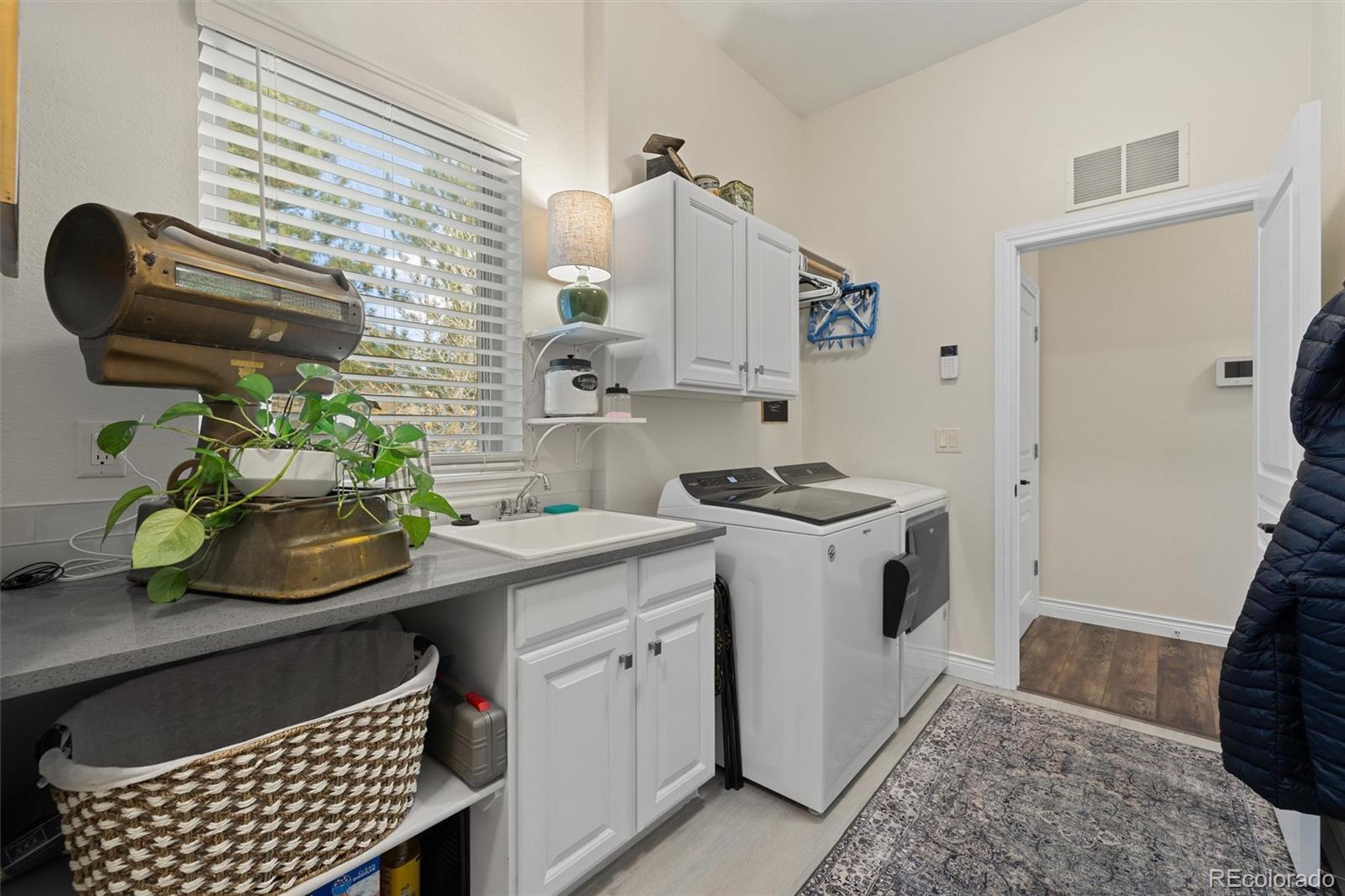 MLS Image #28 for 9415  stoneglen drive,colorado springs, Colorado