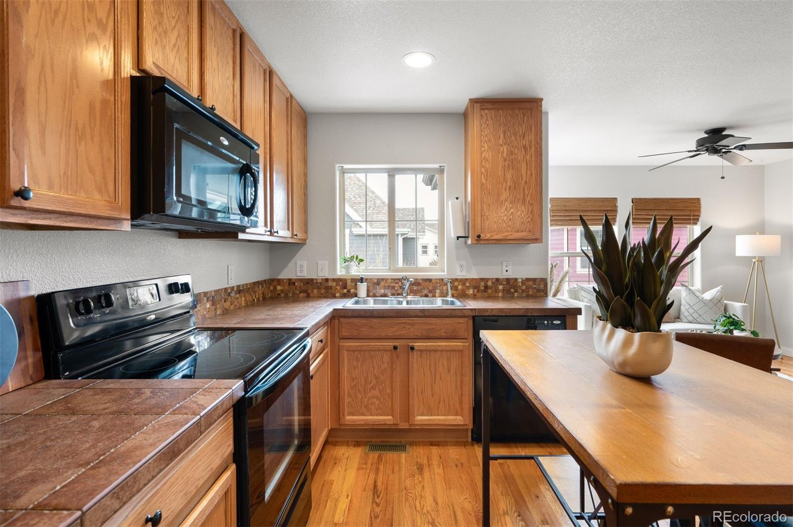 MLS Image #2 for 2220  valentia street,denver, Colorado