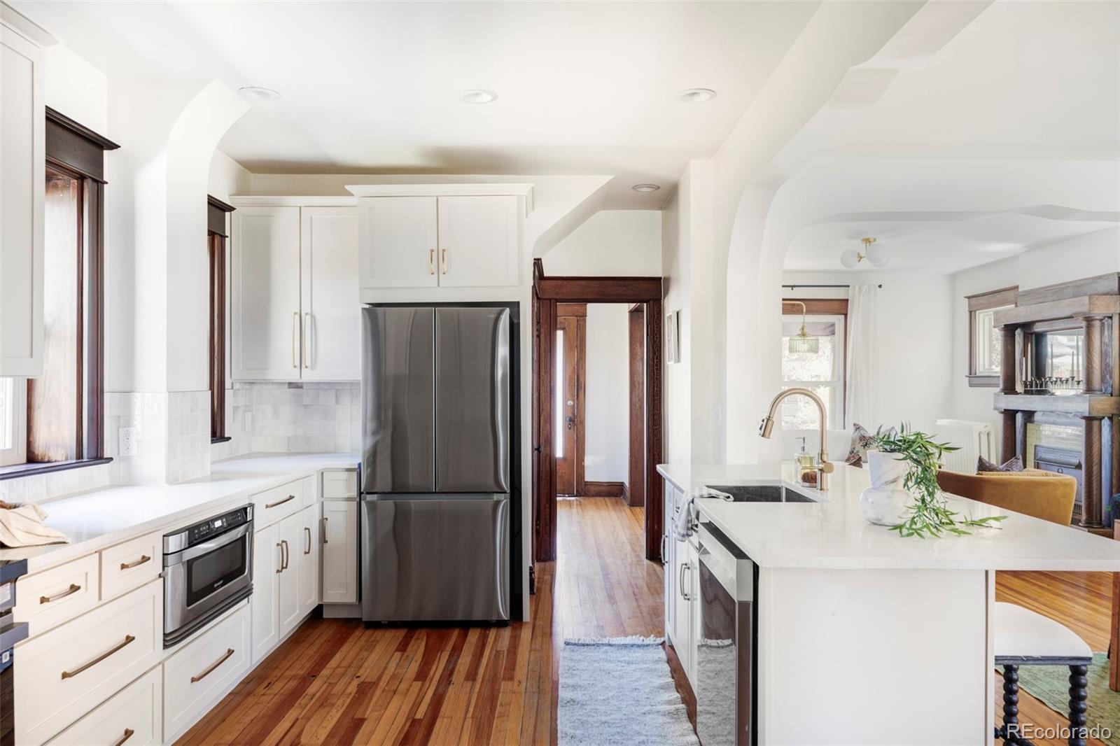MLS Image #10 for 463 s washington street,denver, Colorado