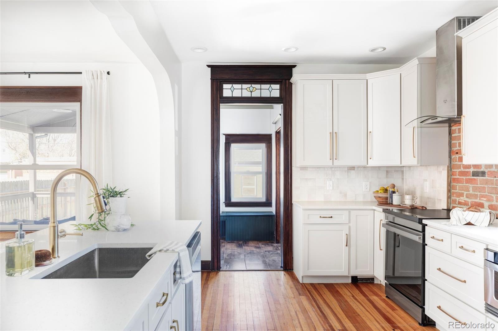 MLS Image #11 for 463 s washington street,denver, Colorado