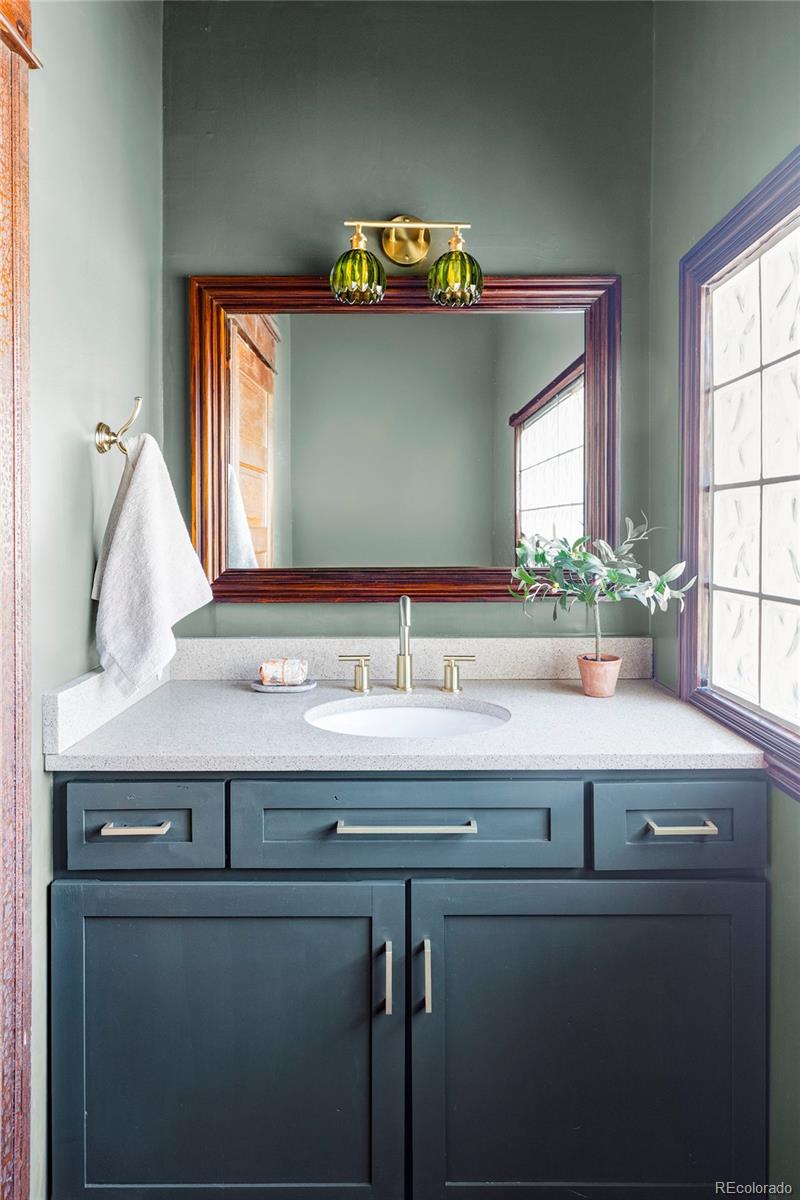 MLS Image #12 for 463 s washington street,denver, Colorado