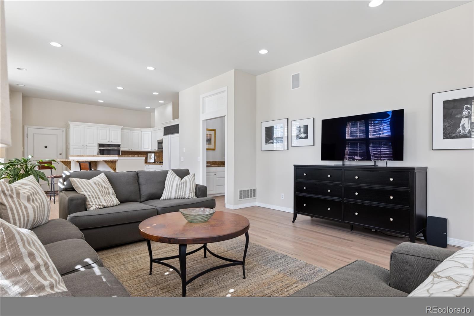 MLS Image #25 for 301  garfield street 1e,denver, Colorado