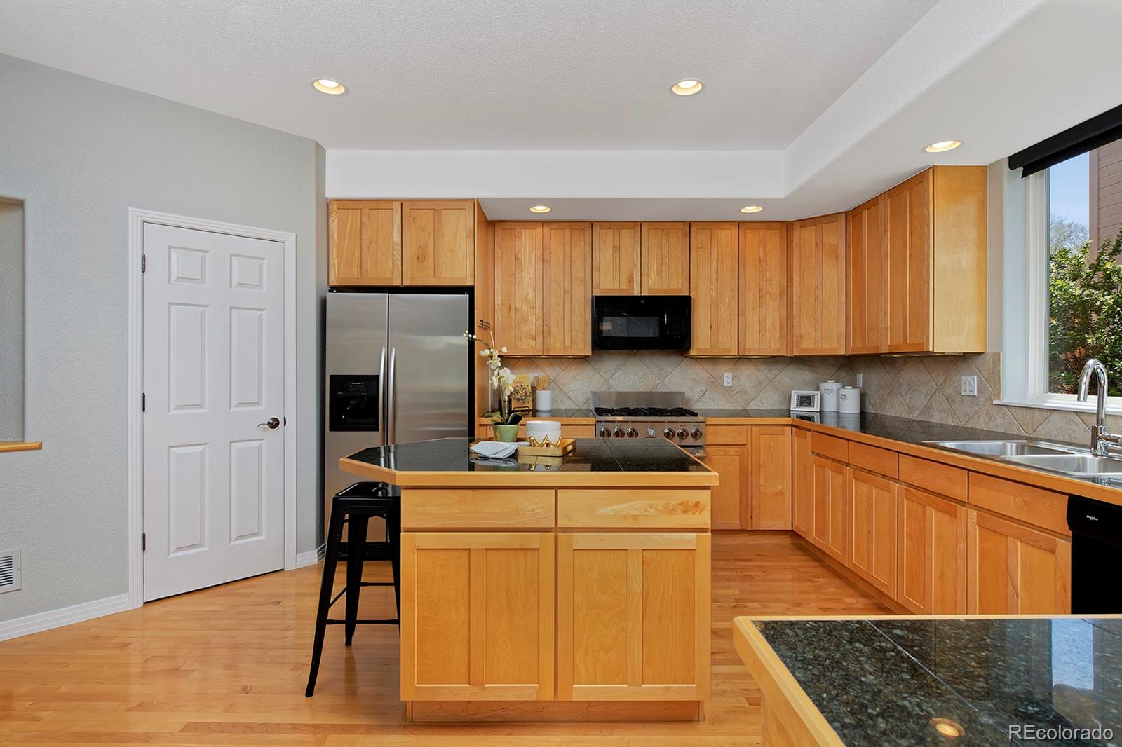 MLS Image #9 for 643  1st avenue,lyons, Colorado