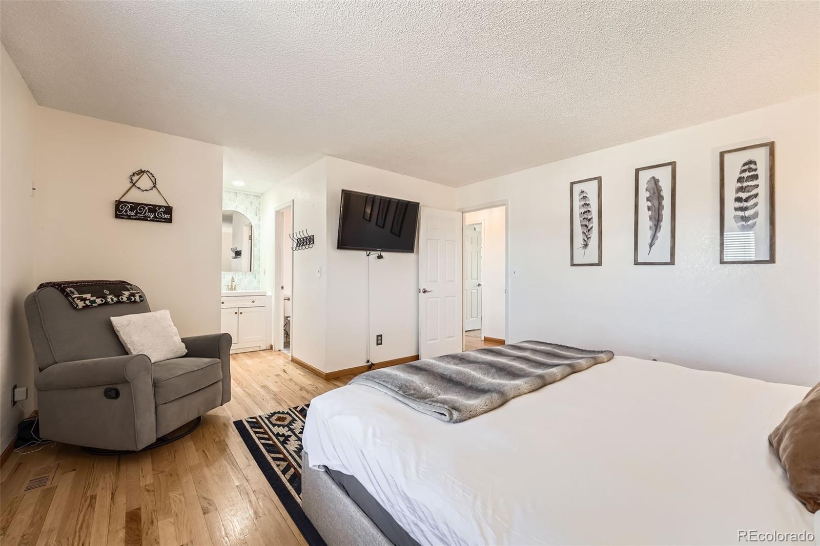 MLS Image #15 for 21585 e powers circle,centennial, Colorado