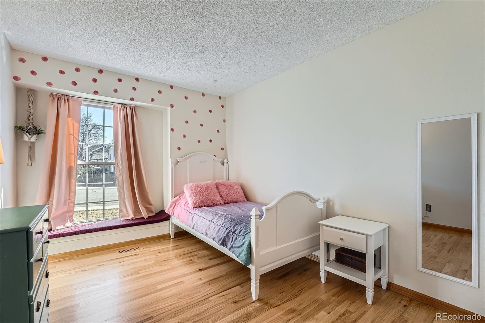 MLS Image #19 for 21585 e powers circle,centennial, Colorado
