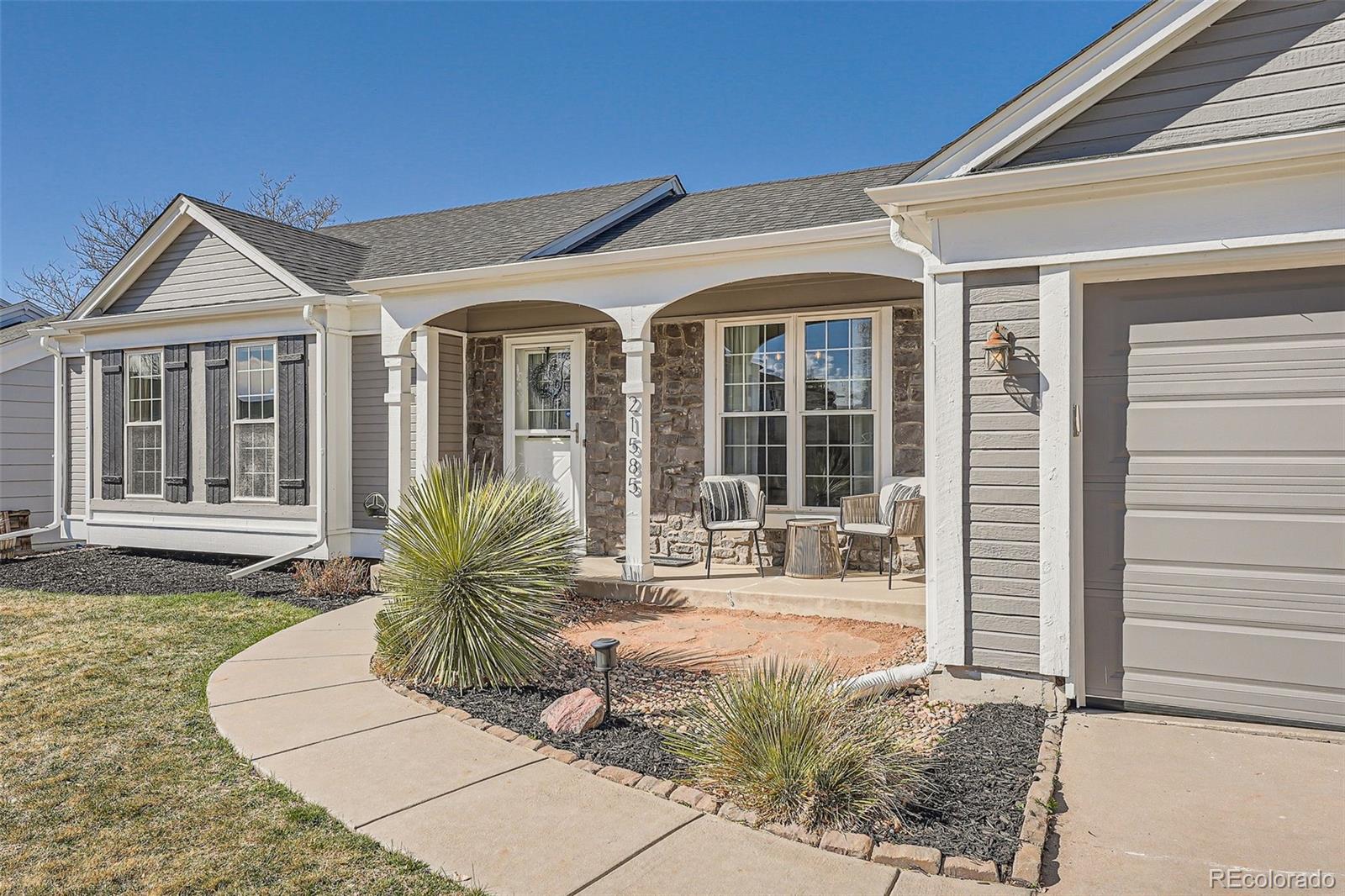 MLS Image #3 for 21585 e powers circle,centennial, Colorado