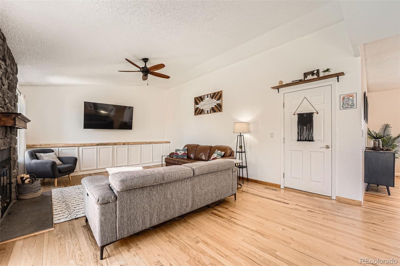 MLS Image #8 for 21585 e powers circle,centennial, Colorado