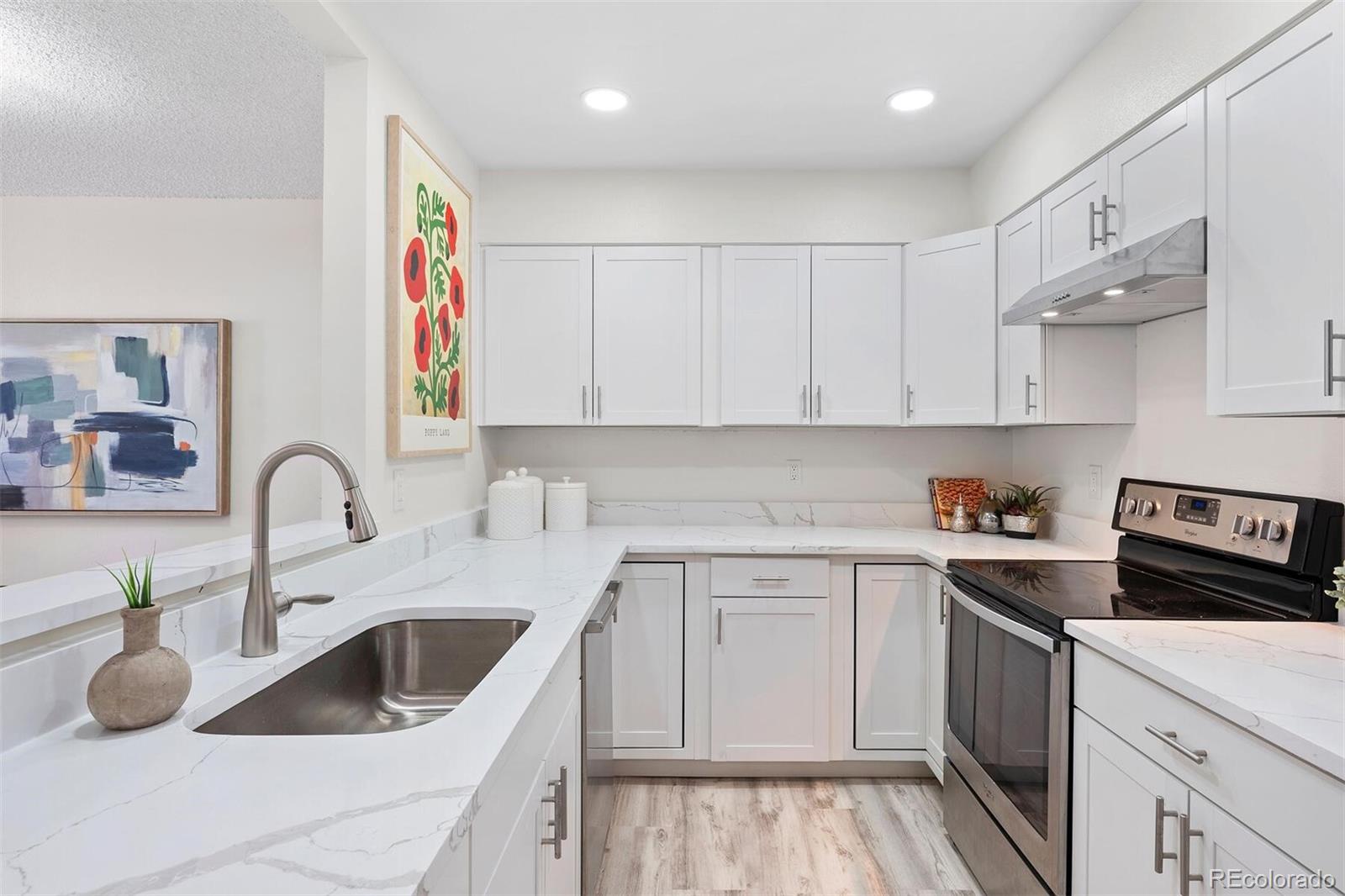 MLS Image #10 for 7373 e iowa avenue,denver, Colorado