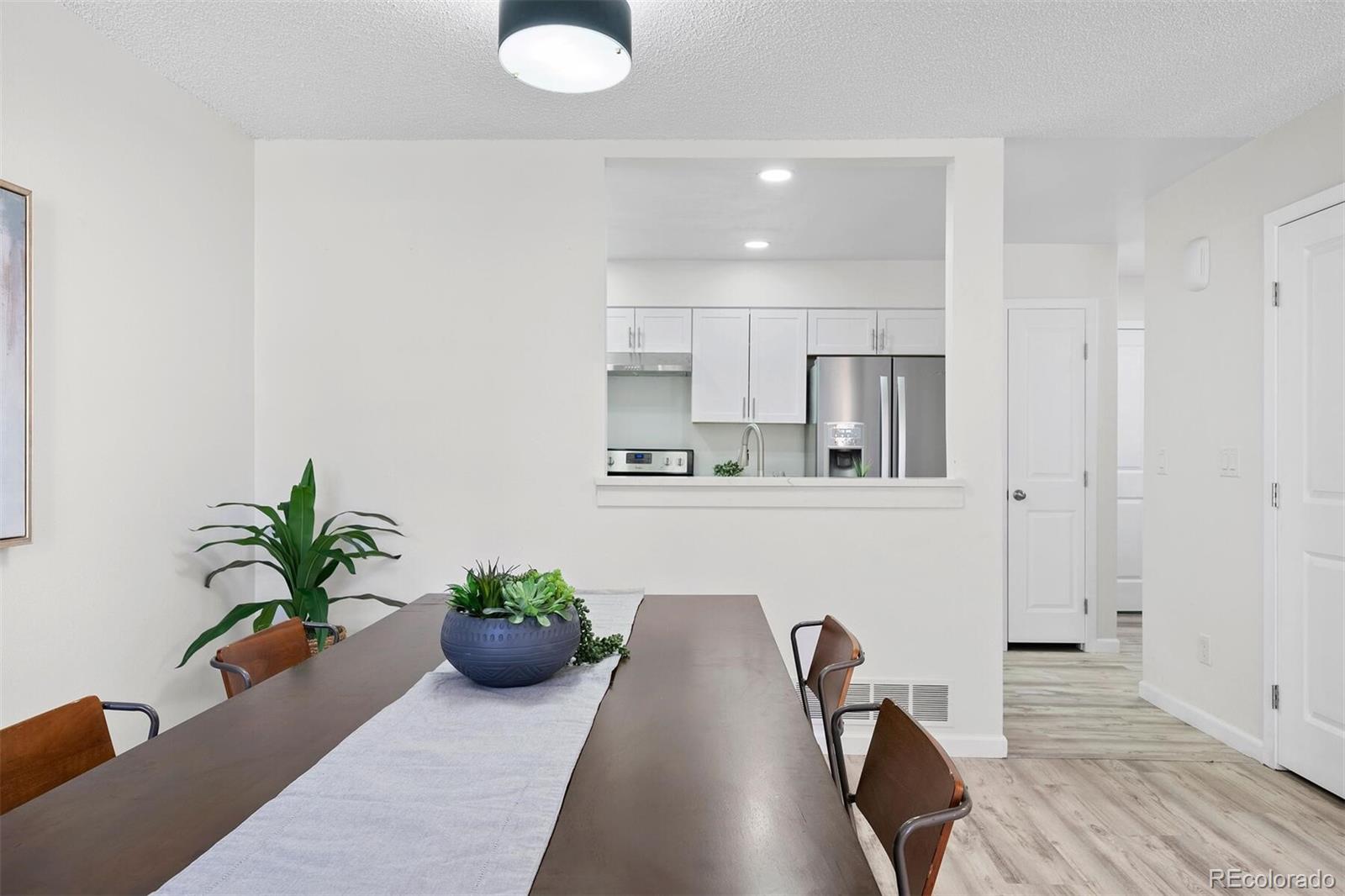 MLS Image #8 for 7373 e iowa avenue,denver, Colorado