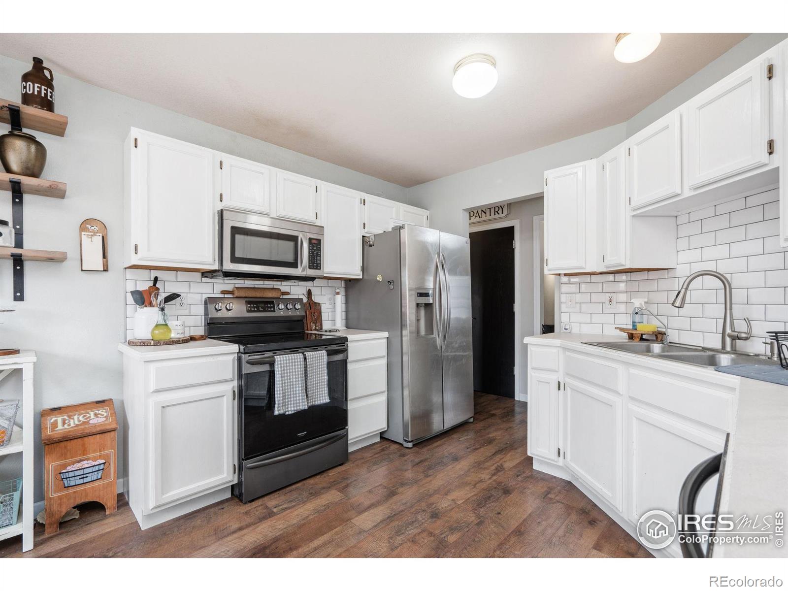 MLS Image #6 for 4718  lassen court,greeley, Colorado