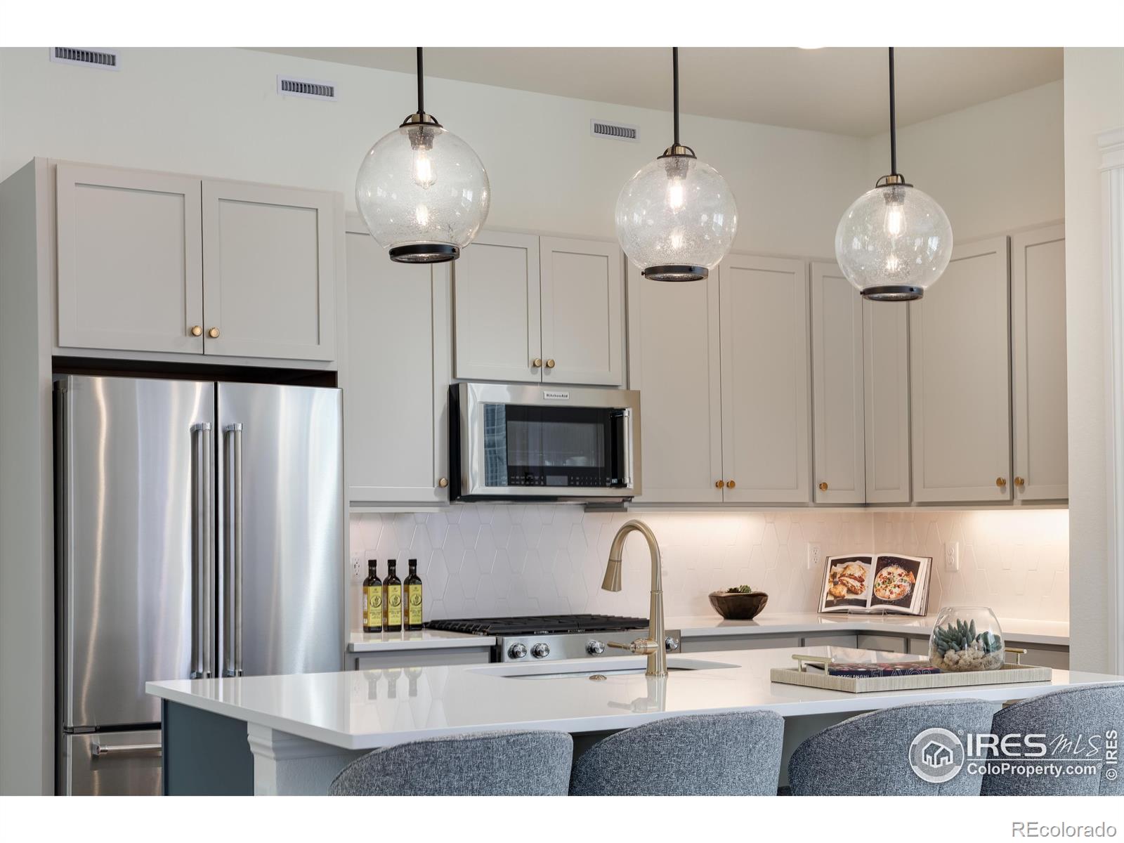 MLS Image #4 for 1577  chestnut avenue,erie, Colorado