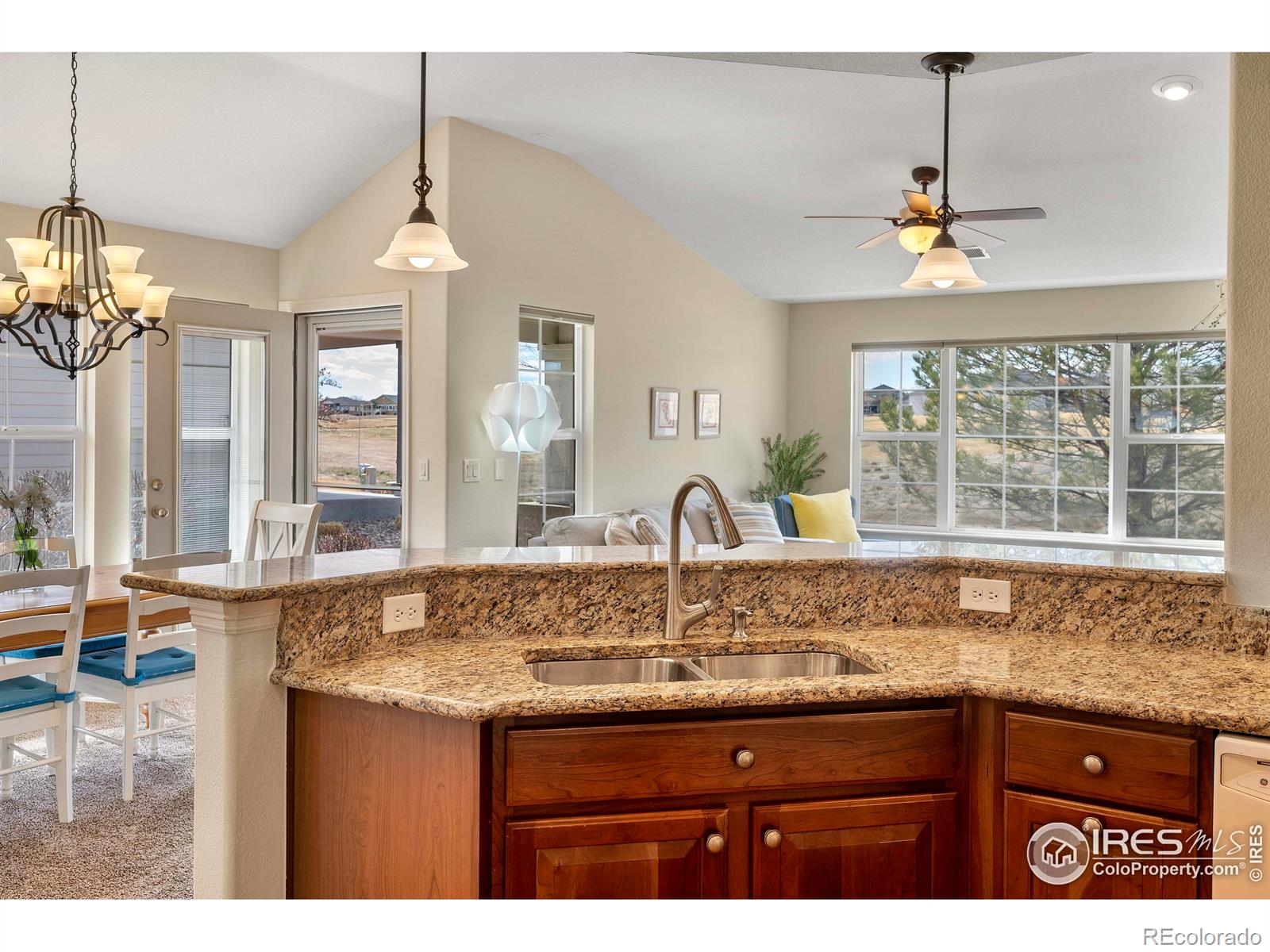 MLS Image #13 for 15123  xenia street,thornton, Colorado