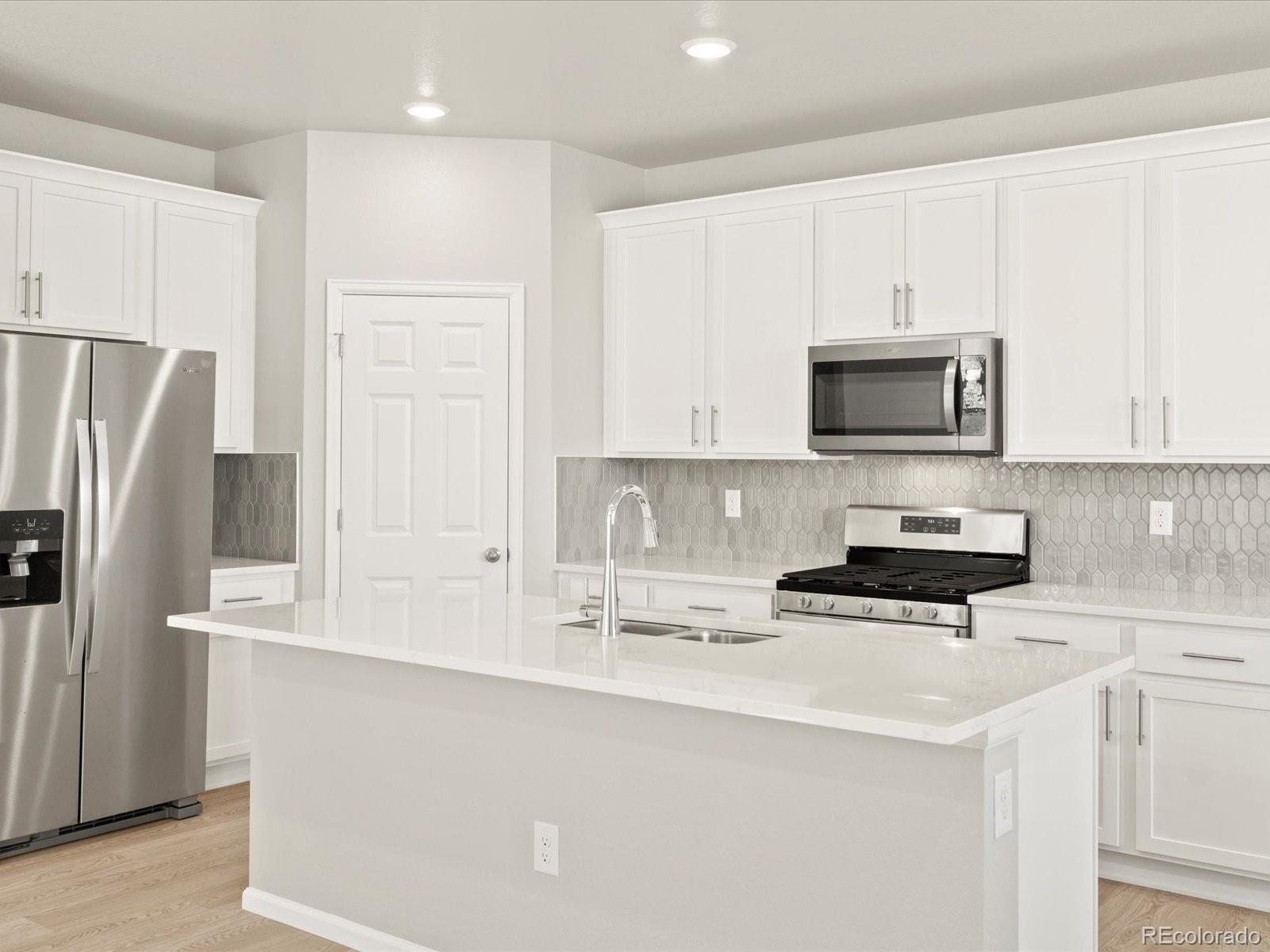 MLS Image #10 for 383  remuda road,berthoud, Colorado