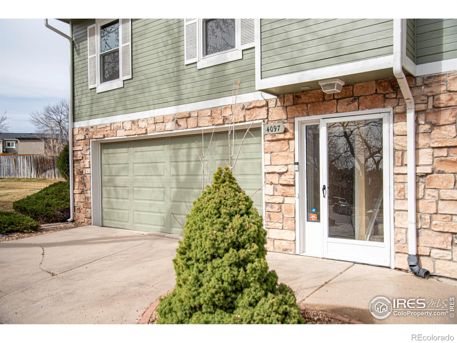 MLS Image #1 for 4097 s richfield way,aurora, Colorado