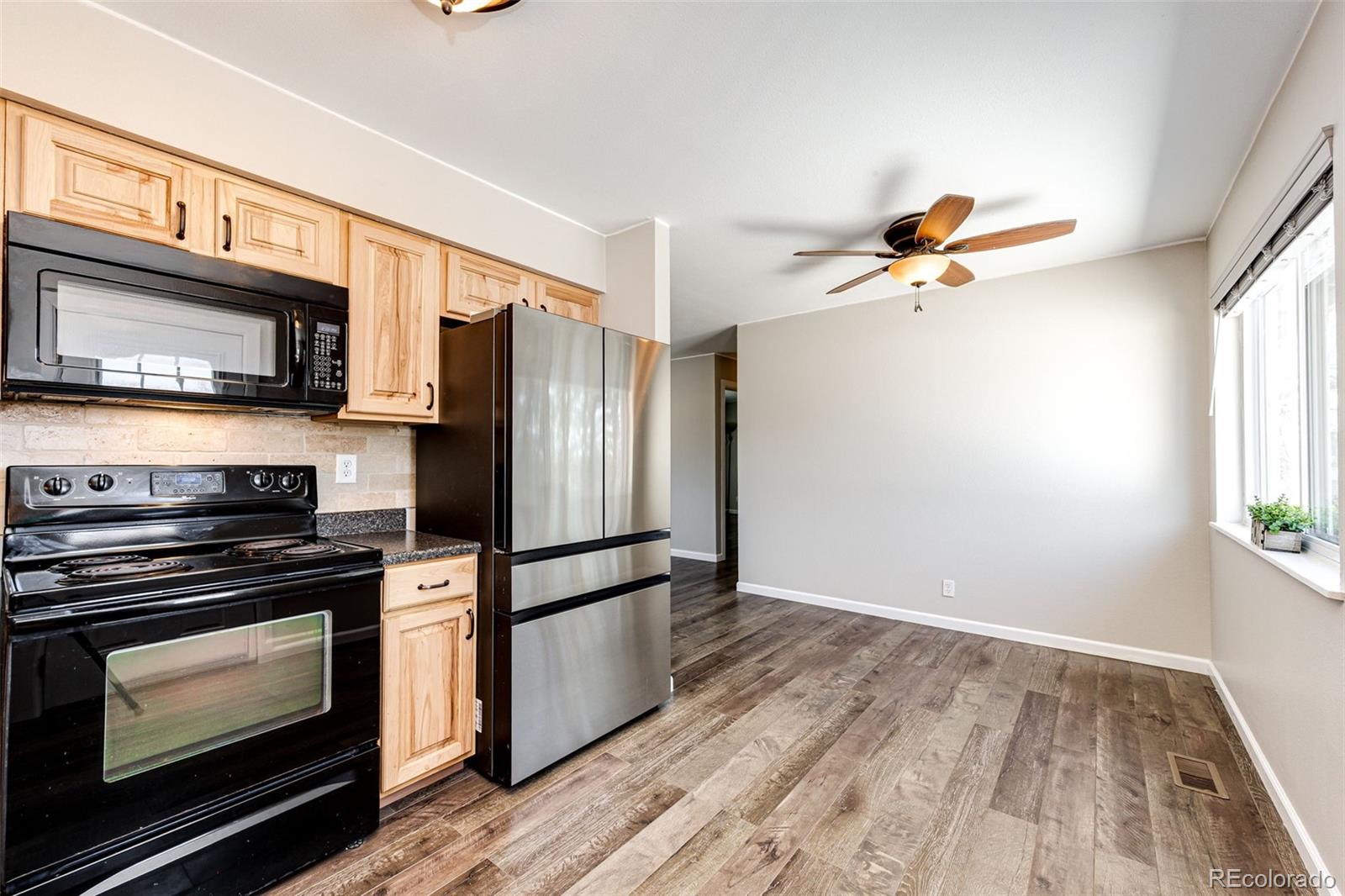 MLS Image #14 for 12851 e carolina drive,aurora, Colorado